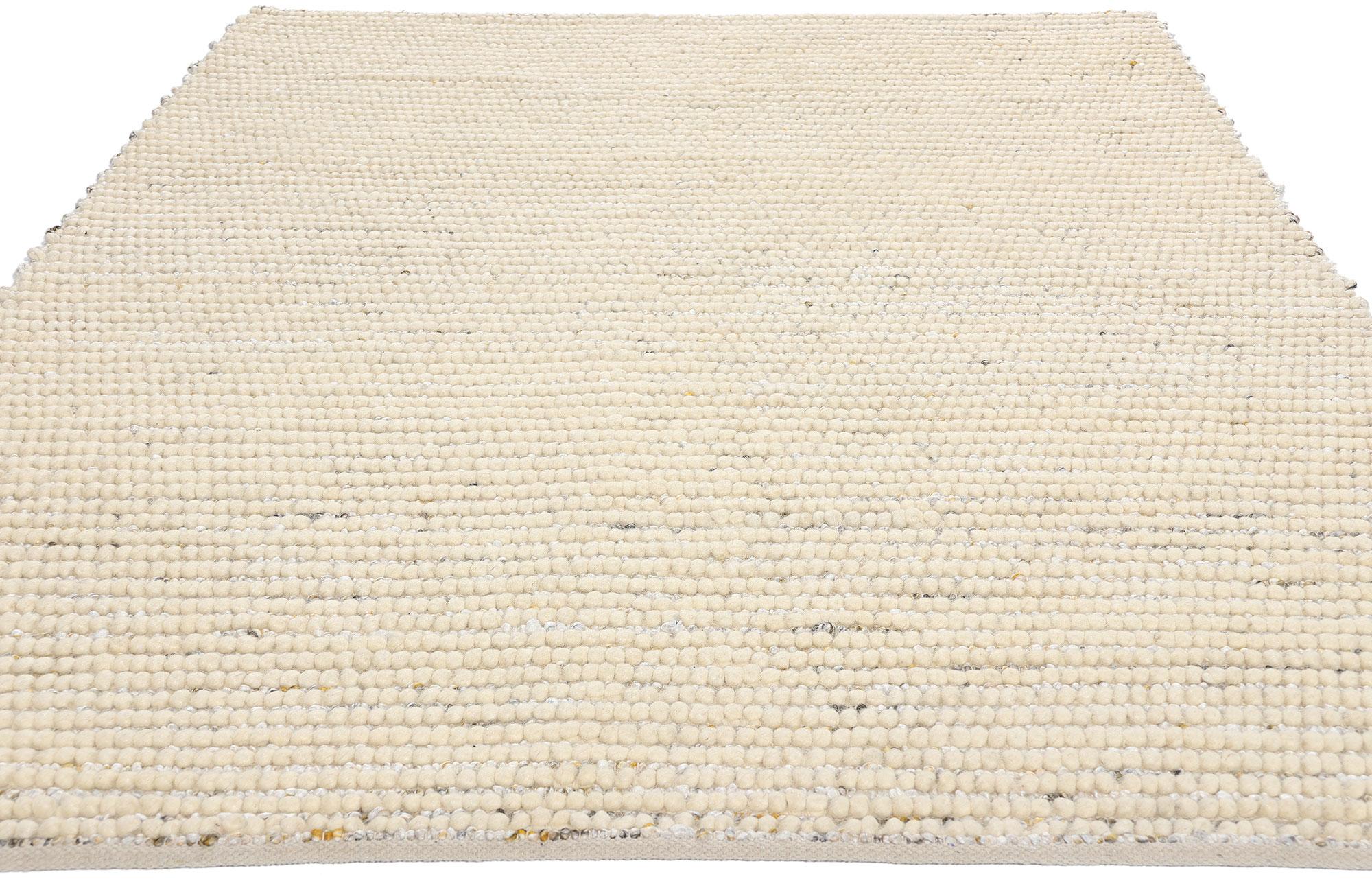 Organico moderno Nuovo Tappeto marocchino contemporaneo Shibui a trama alta e bassa in vendita