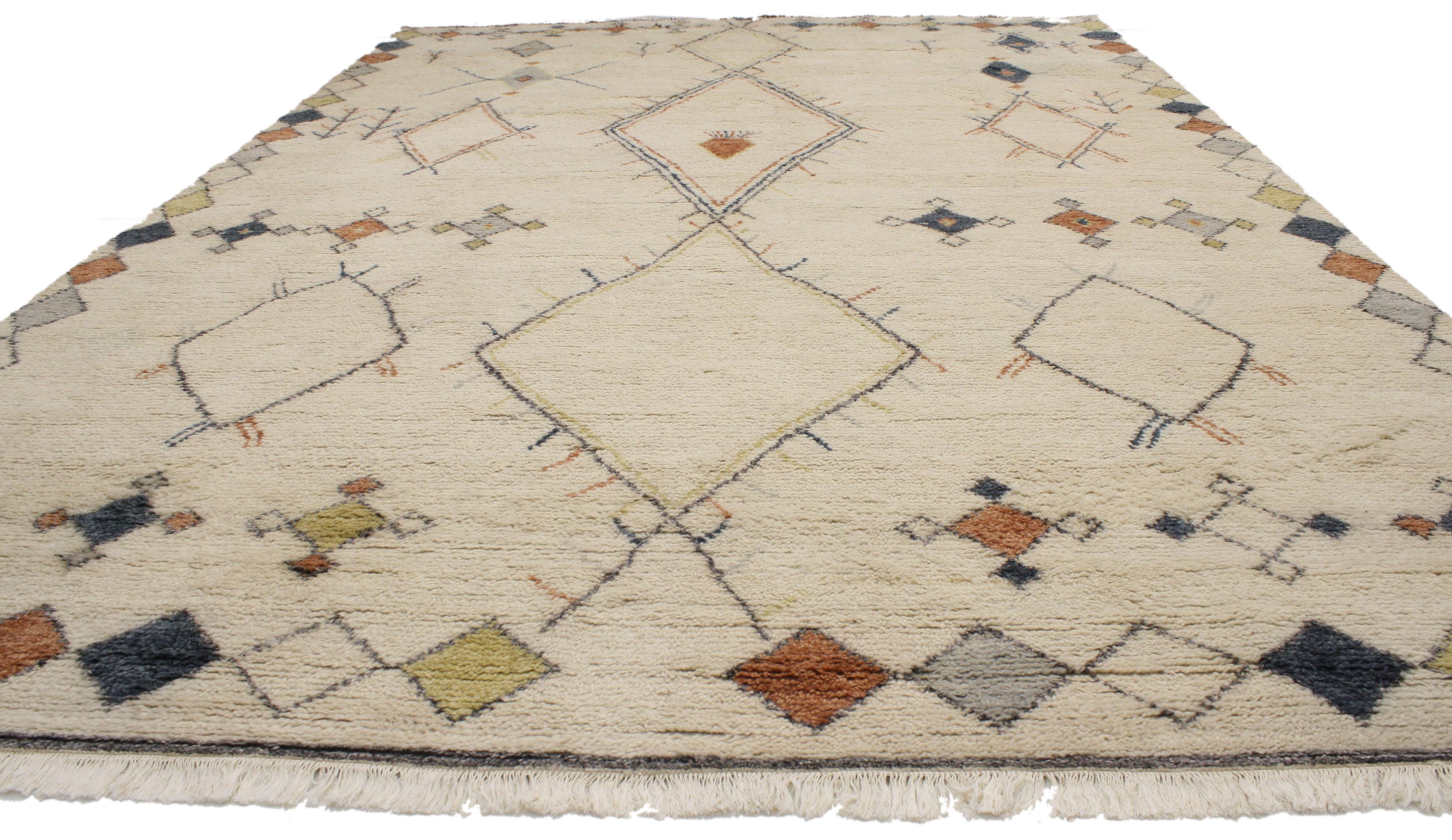 New Contemporary Moroccan Style Area Rug with Modern Tribal Design In New Condition In Dallas, TX