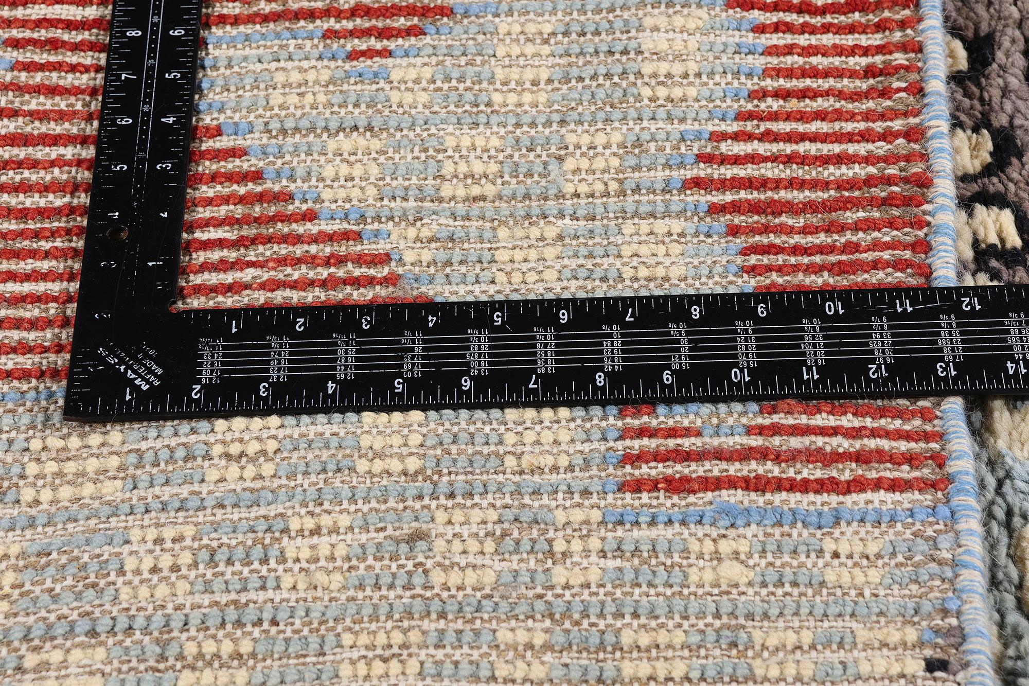 Nouveau tapis contemporain de style marocain inspiré par Gunta Stolzl & Jasper Johns en vente 2