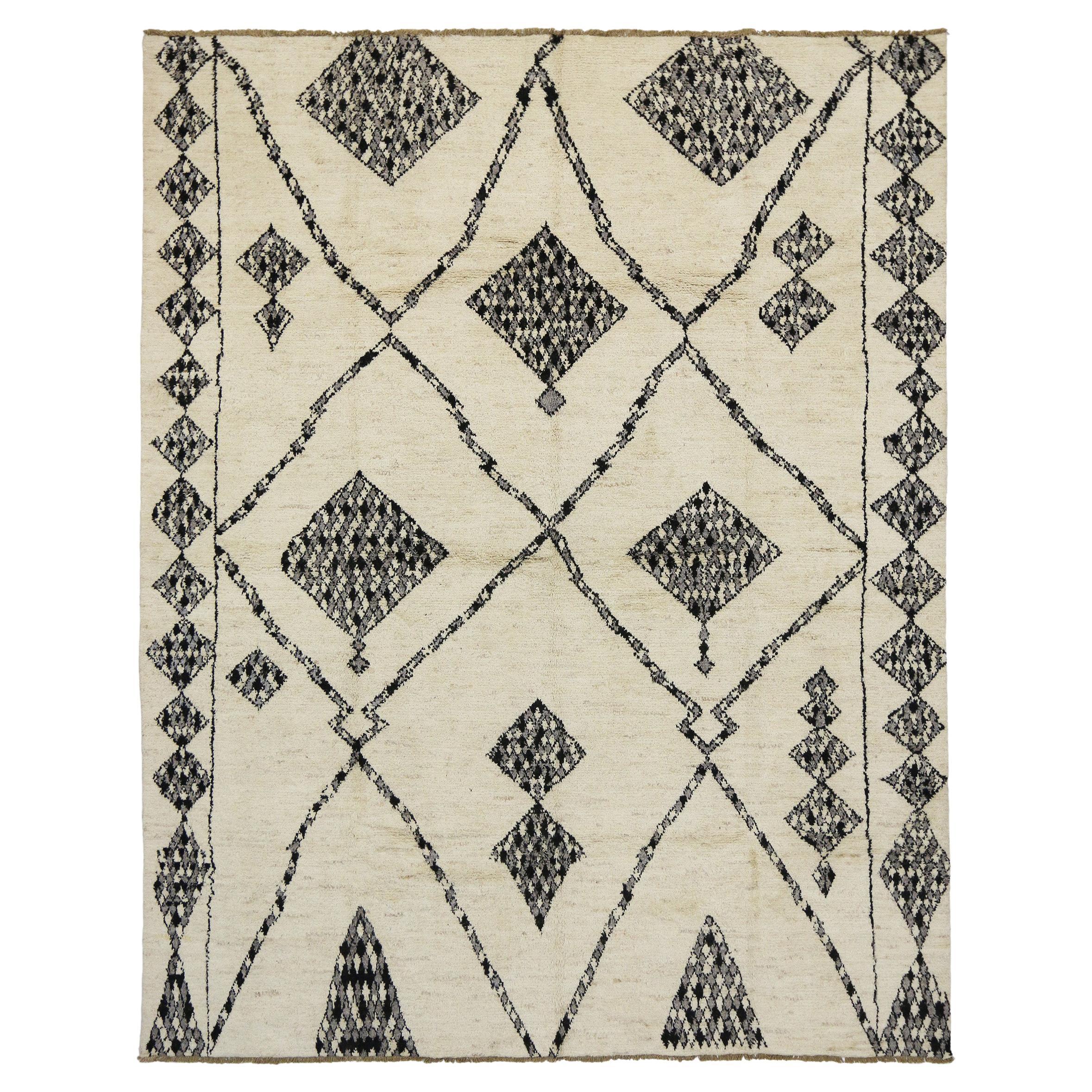 New Contemporary Moroccan Style Rug with Boho Chic Hygge Vibes For Sale