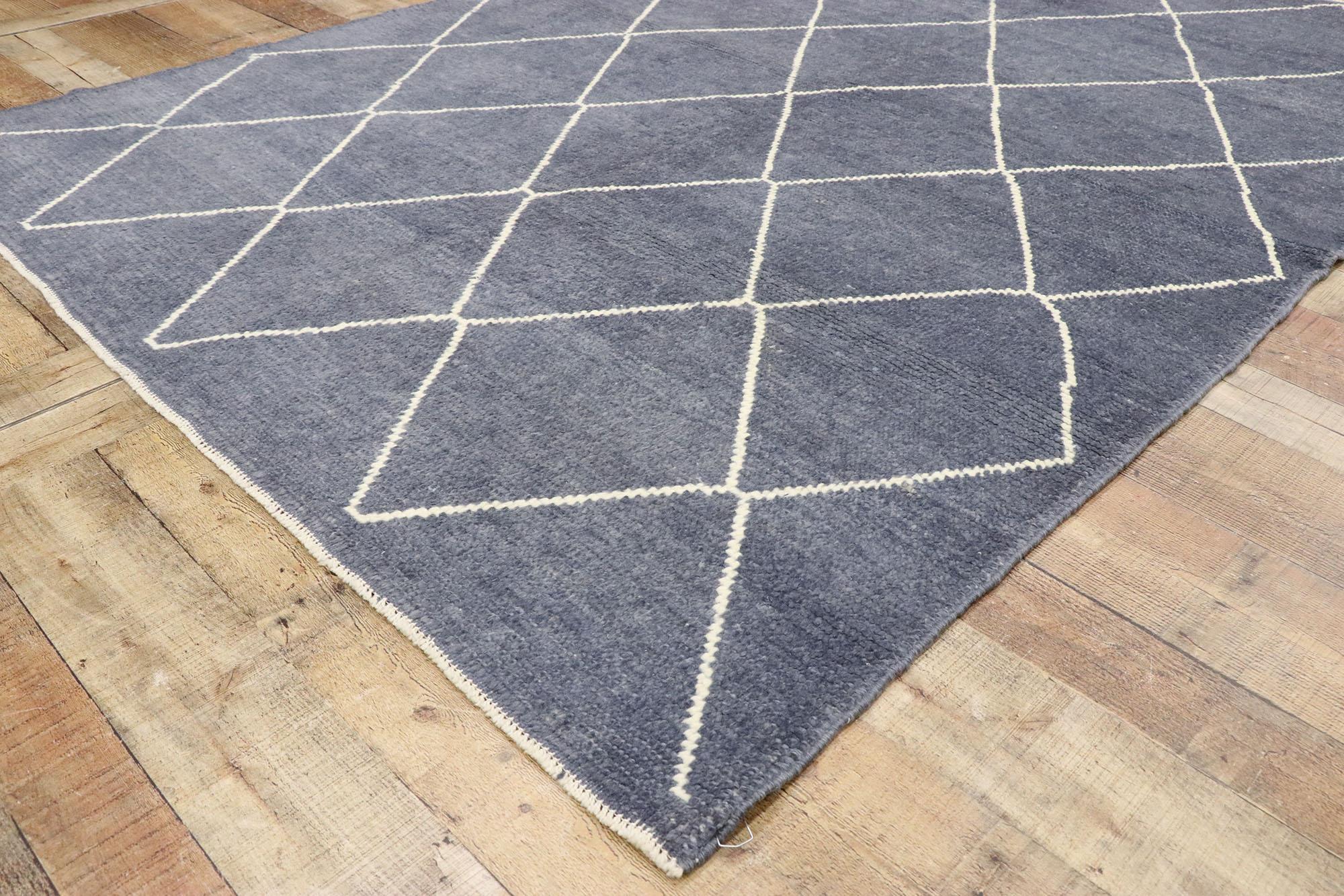 New Contemporary Moroccan Style Rug with Diamond Trellis In New Condition For Sale In Dallas, TX