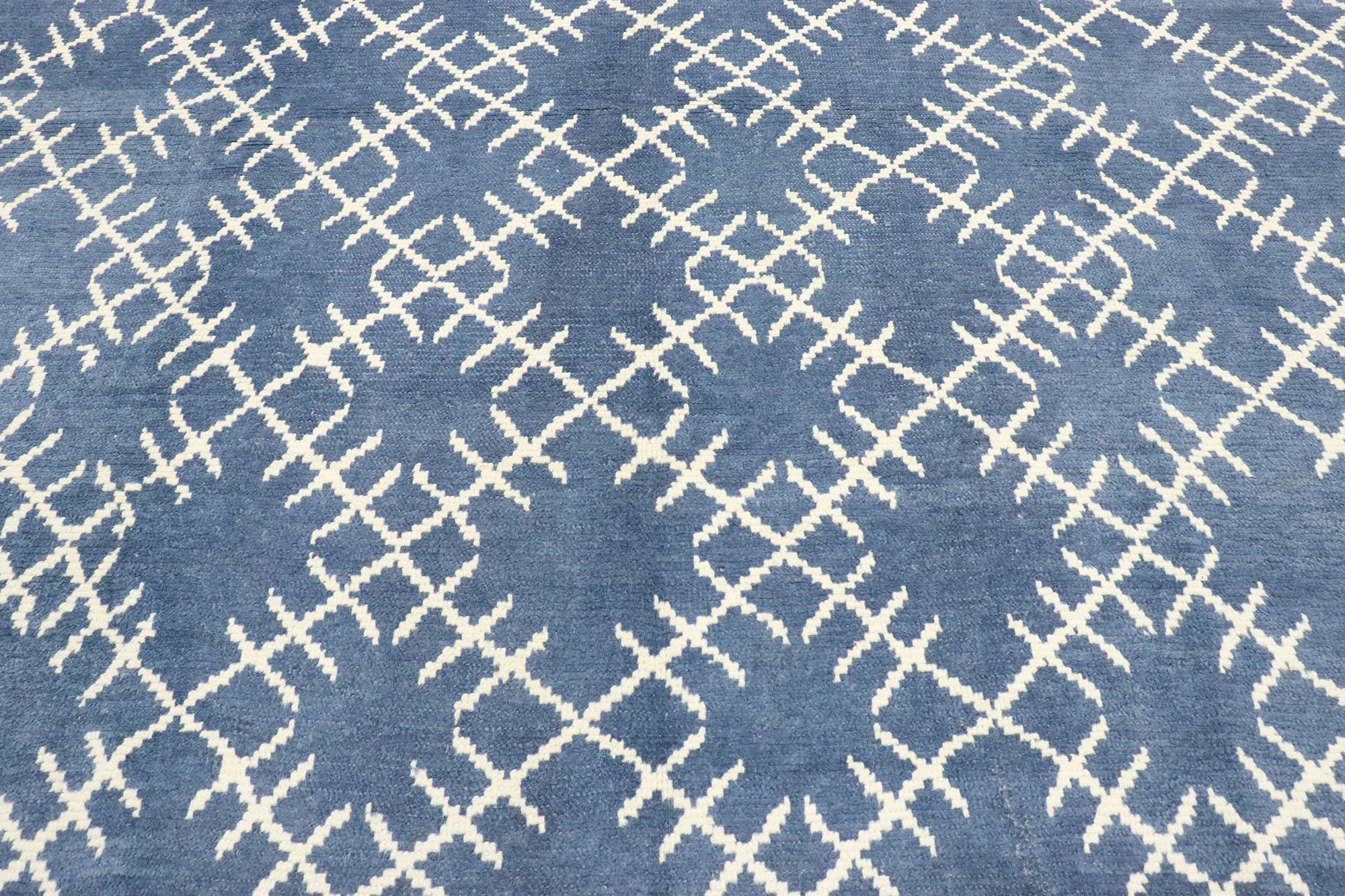 Wool New Contemporary Moroccan Style Rug with Geometric Print For Sale