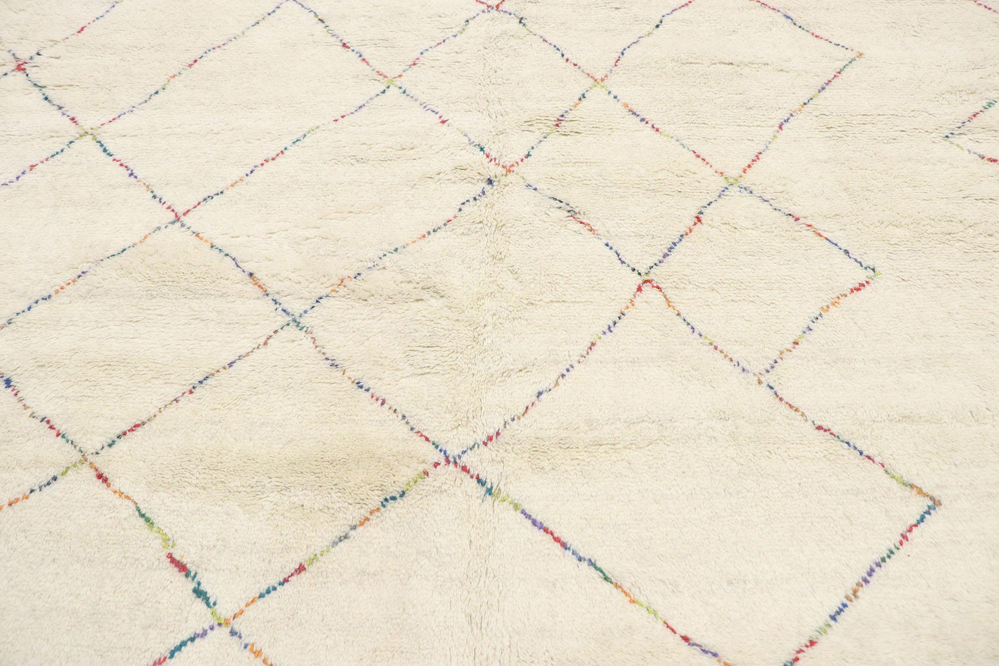 Marokkanischer Teppich der Organischen Moderne, Wabi-Sabi trifft auf minimalistisches Boho im Zustand „Neu“ im Angebot in Dallas, TX