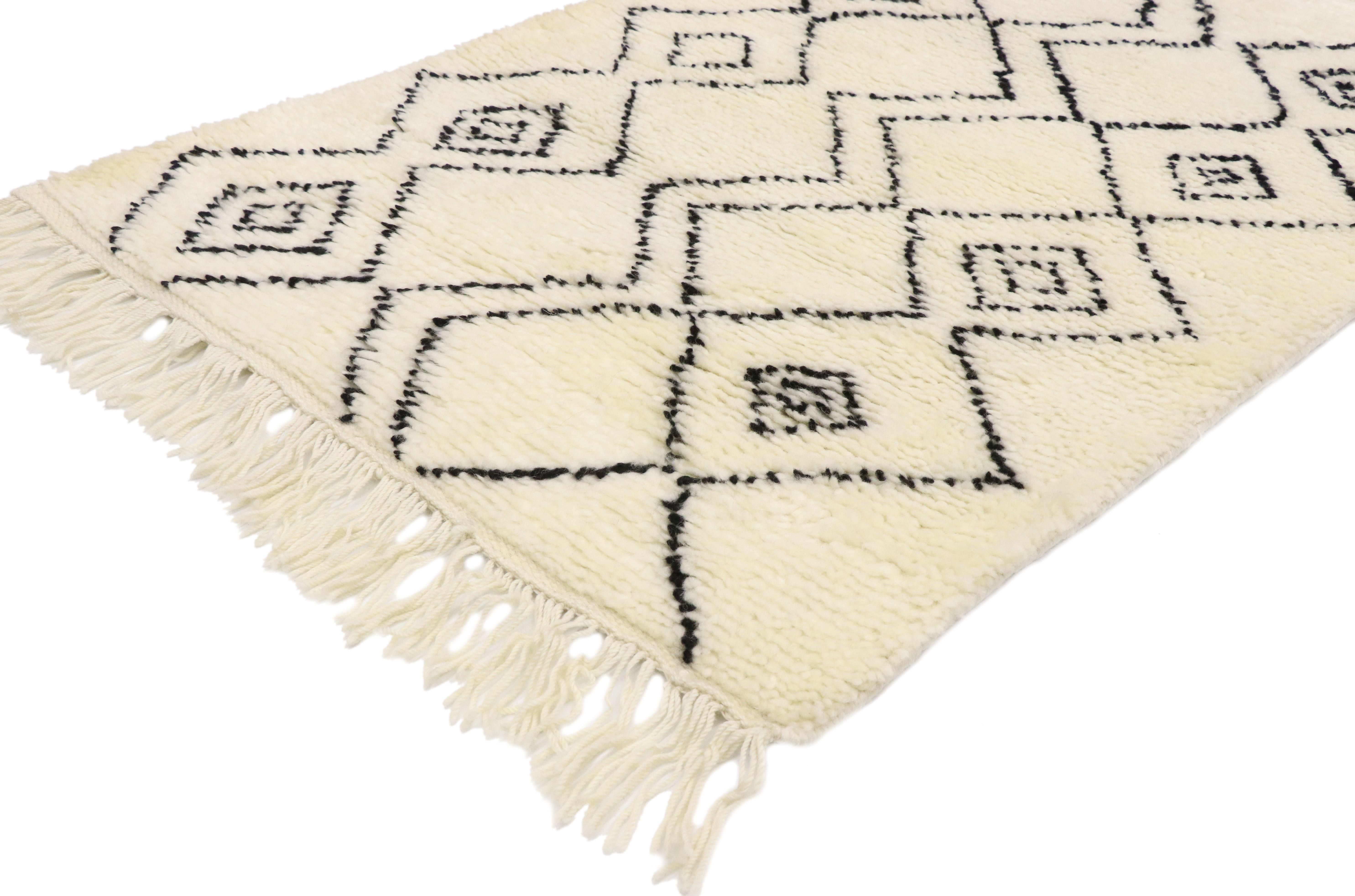 Indian New Contemporary Moroccan Style Rug with Minimalist Tribal Vibes For Sale