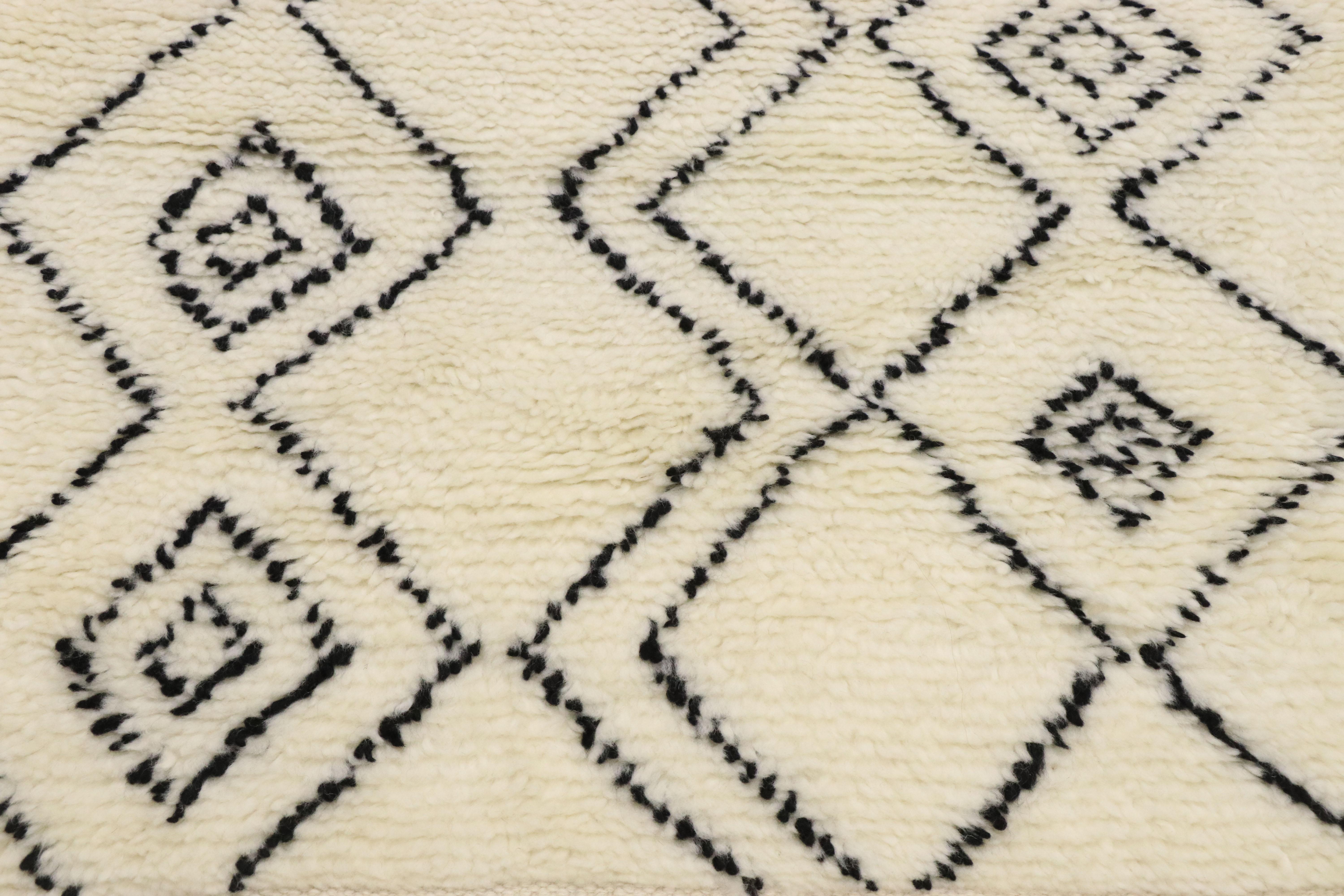 Hand-Knotted New Contemporary Moroccan Style Rug with Minimalist Tribal Vibes For Sale