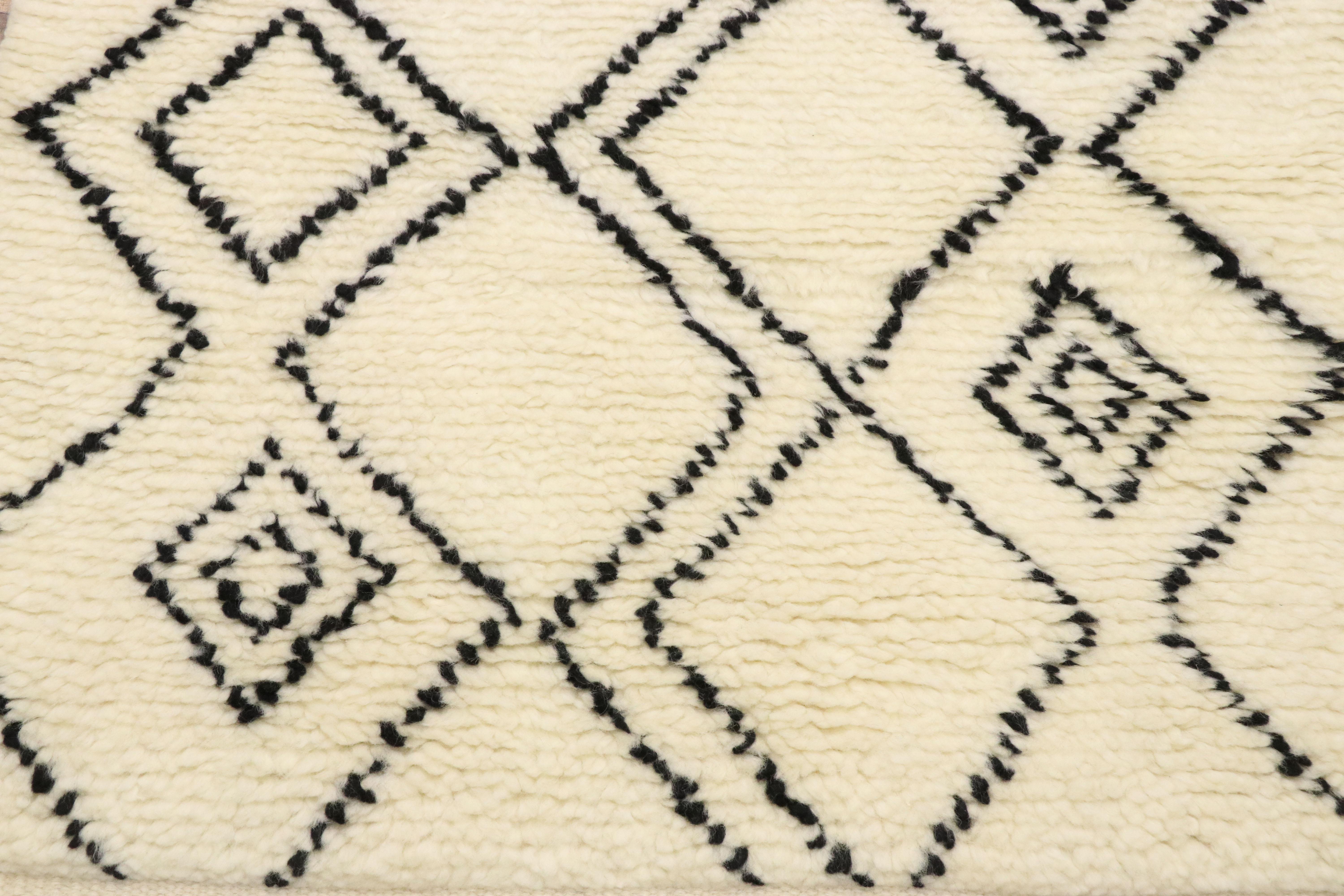 Hand-Knotted New Contemporary Moroccan Rug with Minimalist Tribal Vibes For Sale