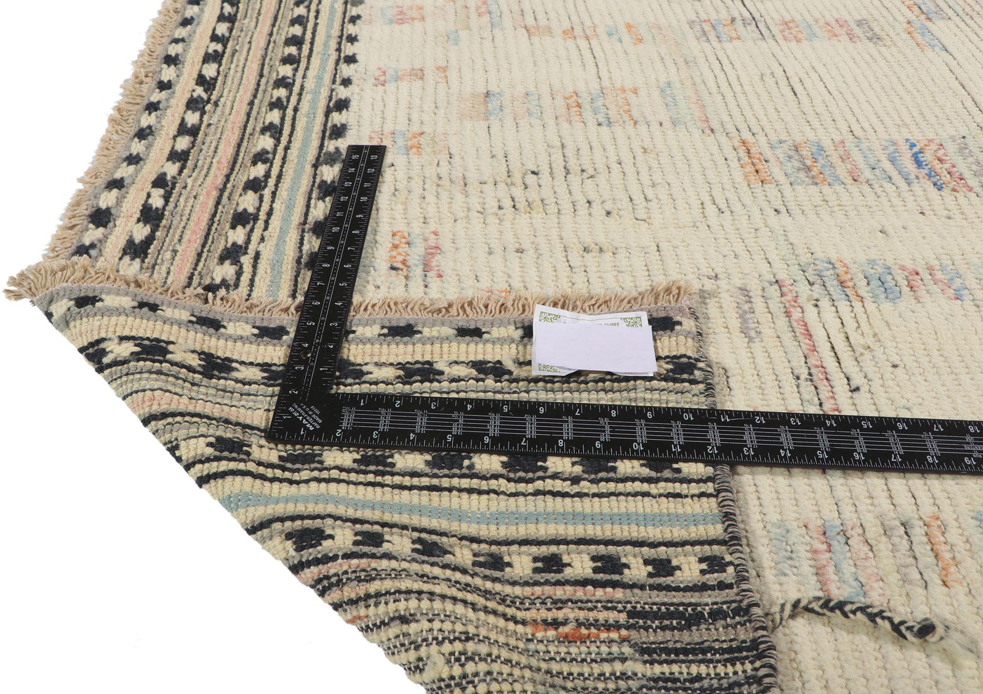 New Color Block Moroccan Style Rug with Short Pile In New Condition For Sale In Dallas, TX