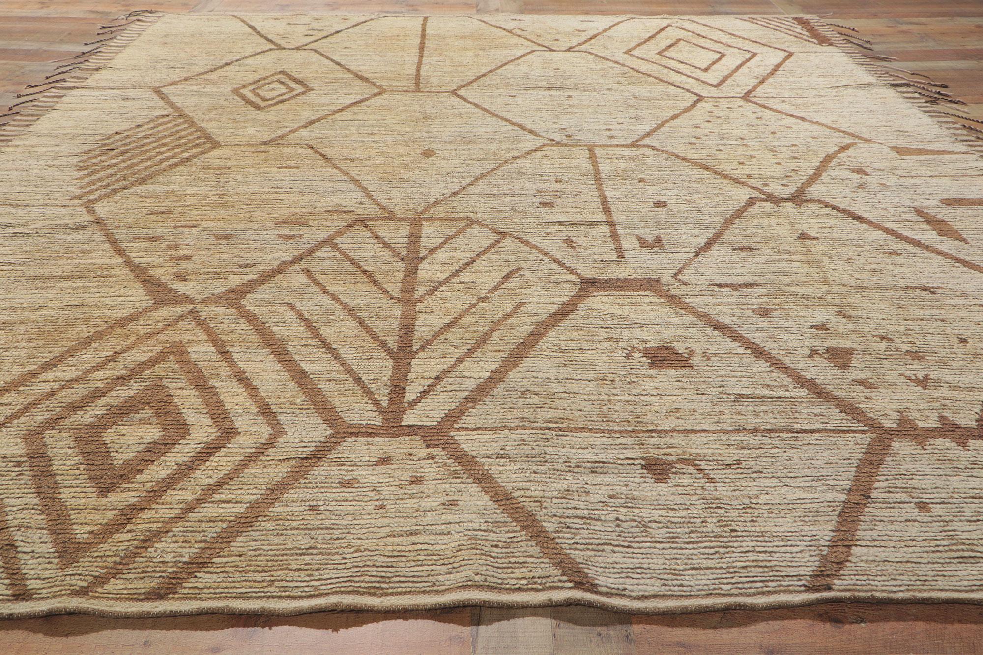 XXIe siècle et contemporain New Contemporary Moroccan Style Rug with Short Pile (Tapis marocain contemporain à poils courts) en vente