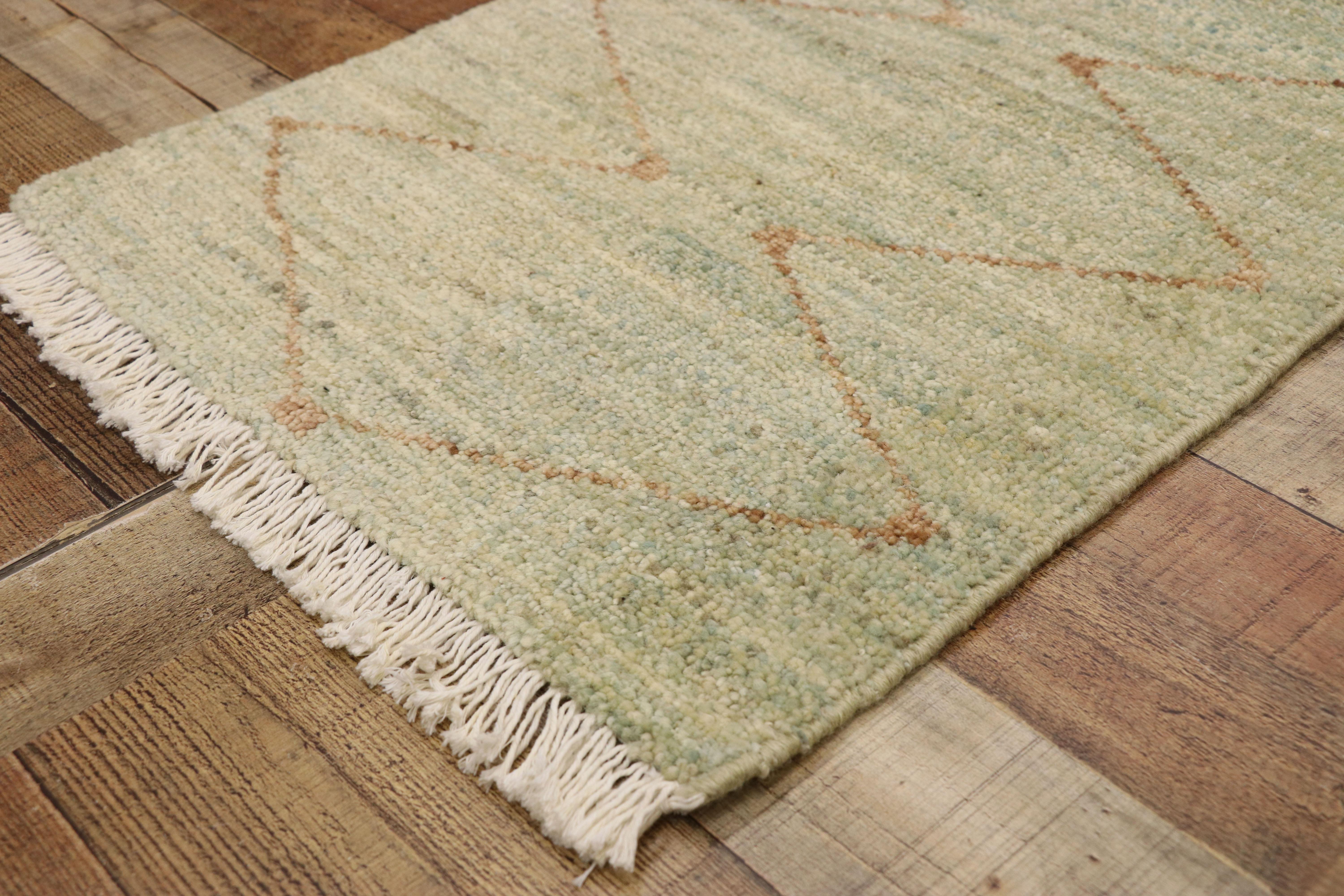 New Contemporary Moroccan Style Rug with Coastal Bohemian Hygge Vibes In New Condition For Sale In Dallas, TX