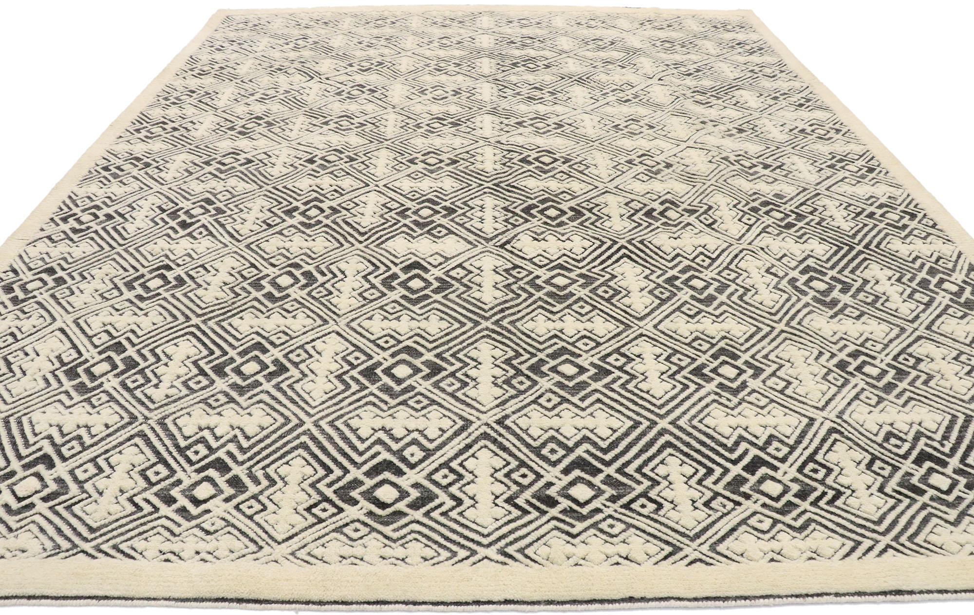 Indian New Contemporary Moroccan Style Souf Rug with Raised Design and Modern Style For Sale