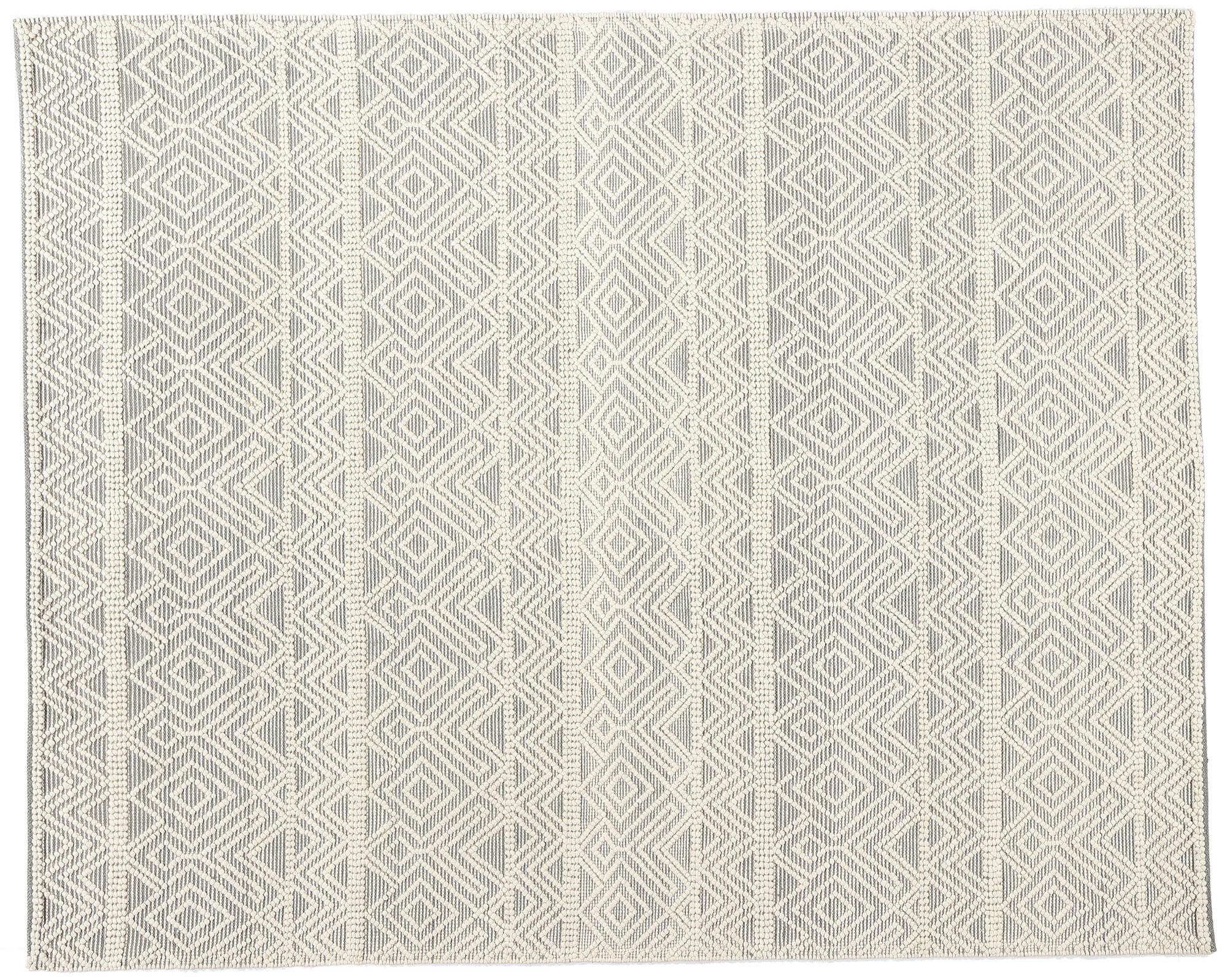 New Contemporary Moroccan Textured High-Low Rug (Tapis à haute teneur en eau) en vente 2
