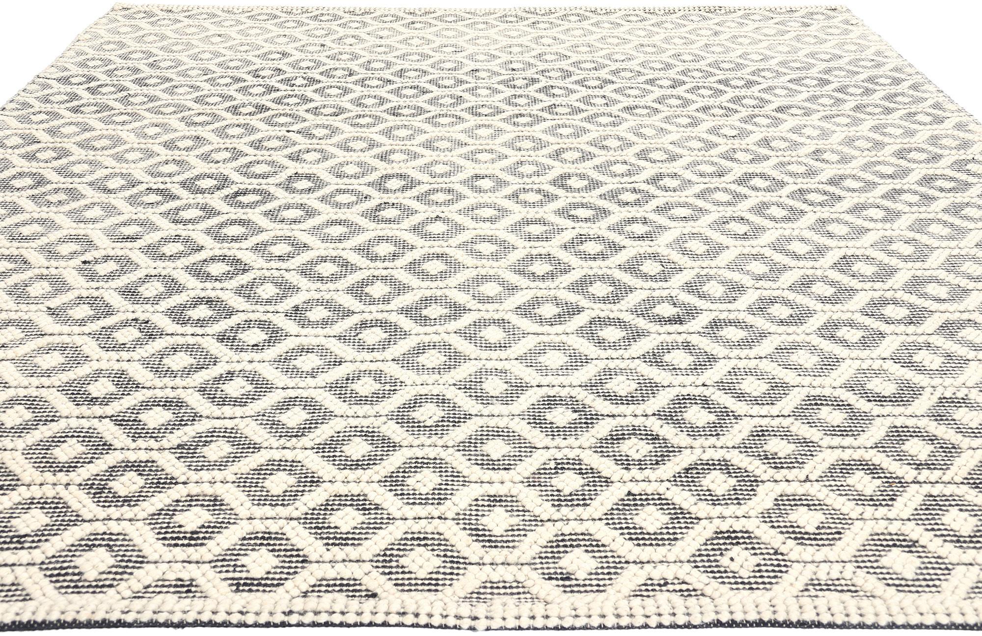 Organic Modern New Contemporary Moroccan Textured High-Low Rug For Sale