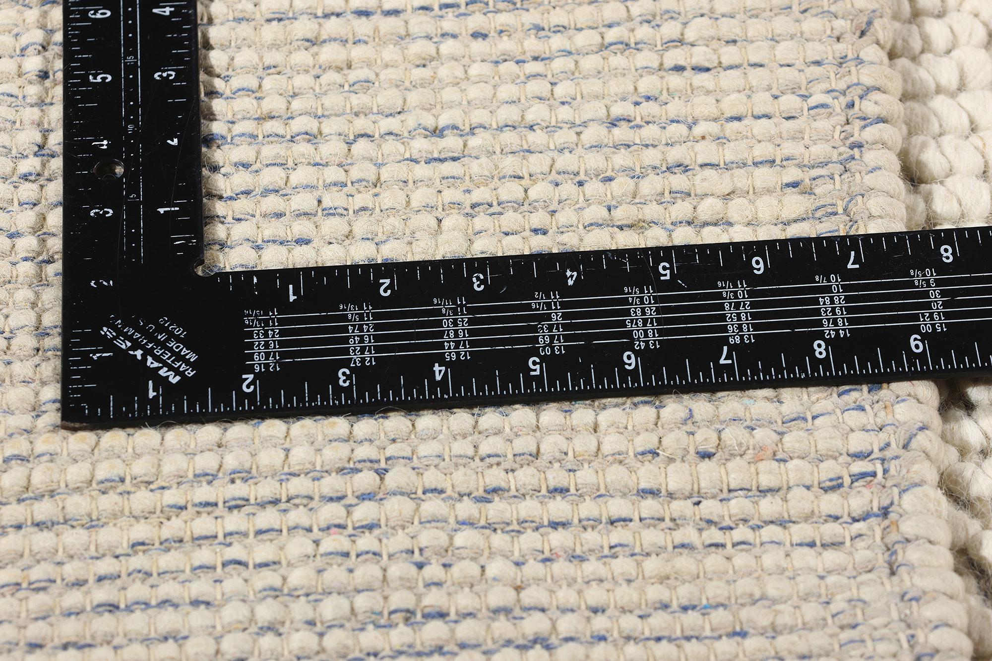 New Contemporary Moroccan Textured High-Low Rug In New Condition For Sale In Dallas, TX