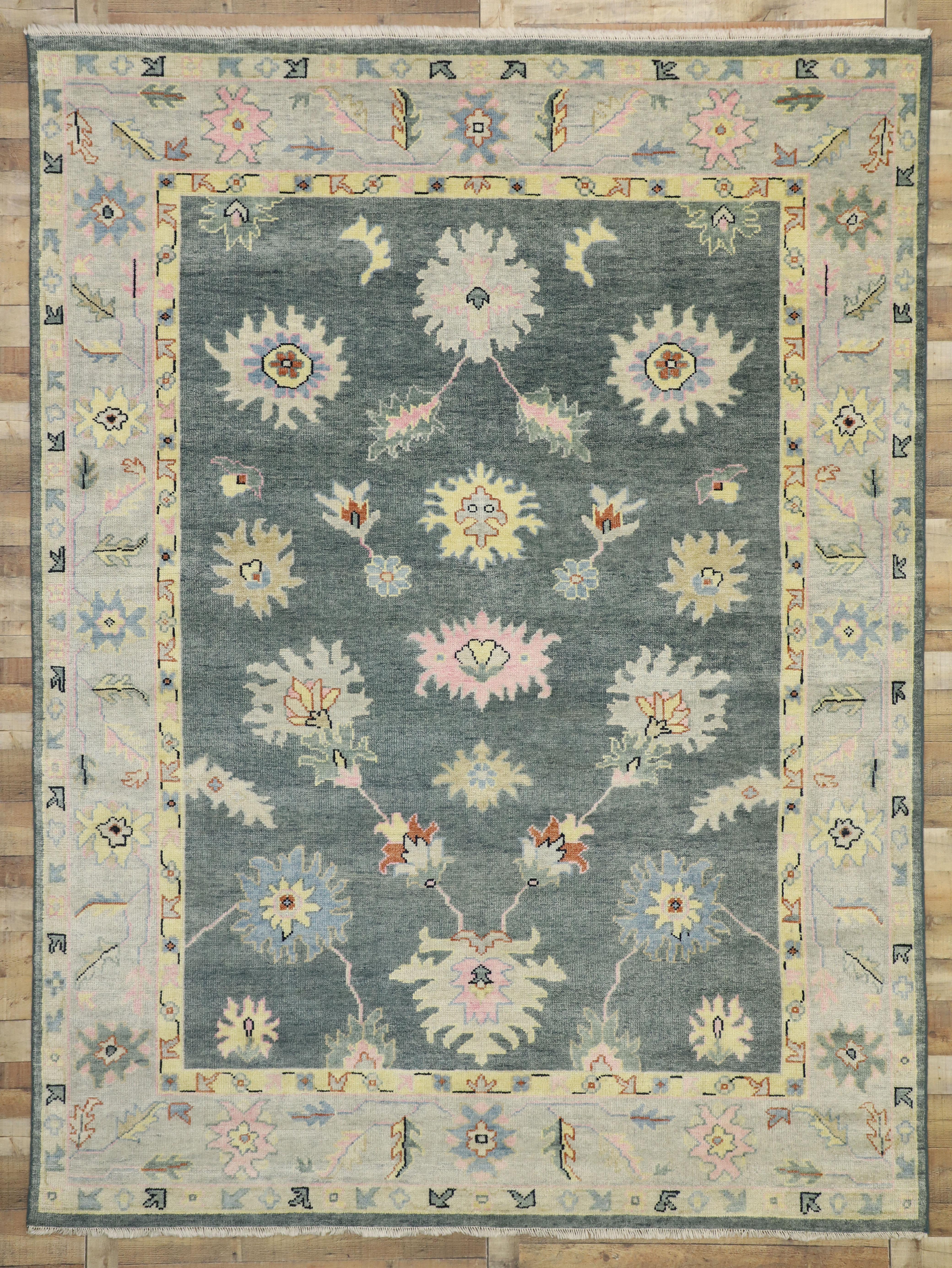 Nouveau tapis contemporain d'Oushak avec style glamour moderne et couleurs pastel en vente 1