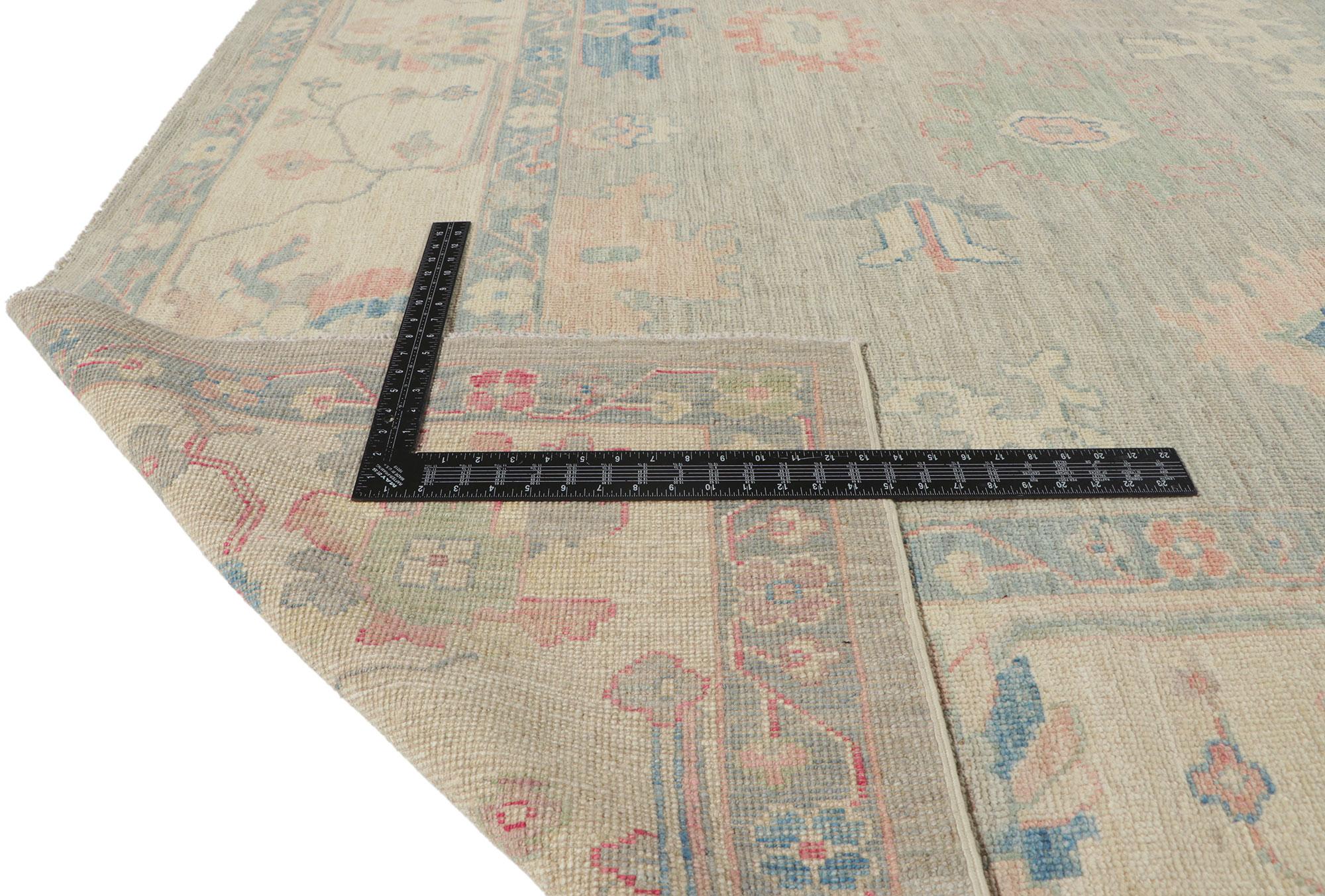 New Contemporary Oushak Rug with Modern Style In New Condition For Sale In Dallas, TX