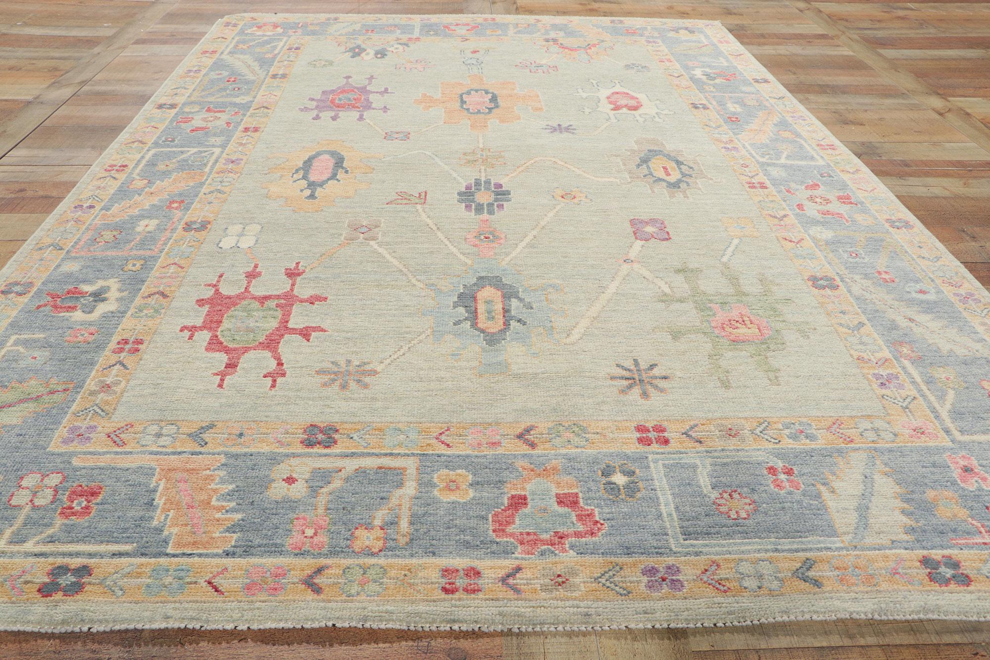New Contemporary Oushak Rug with Soft Colors For Sale 2