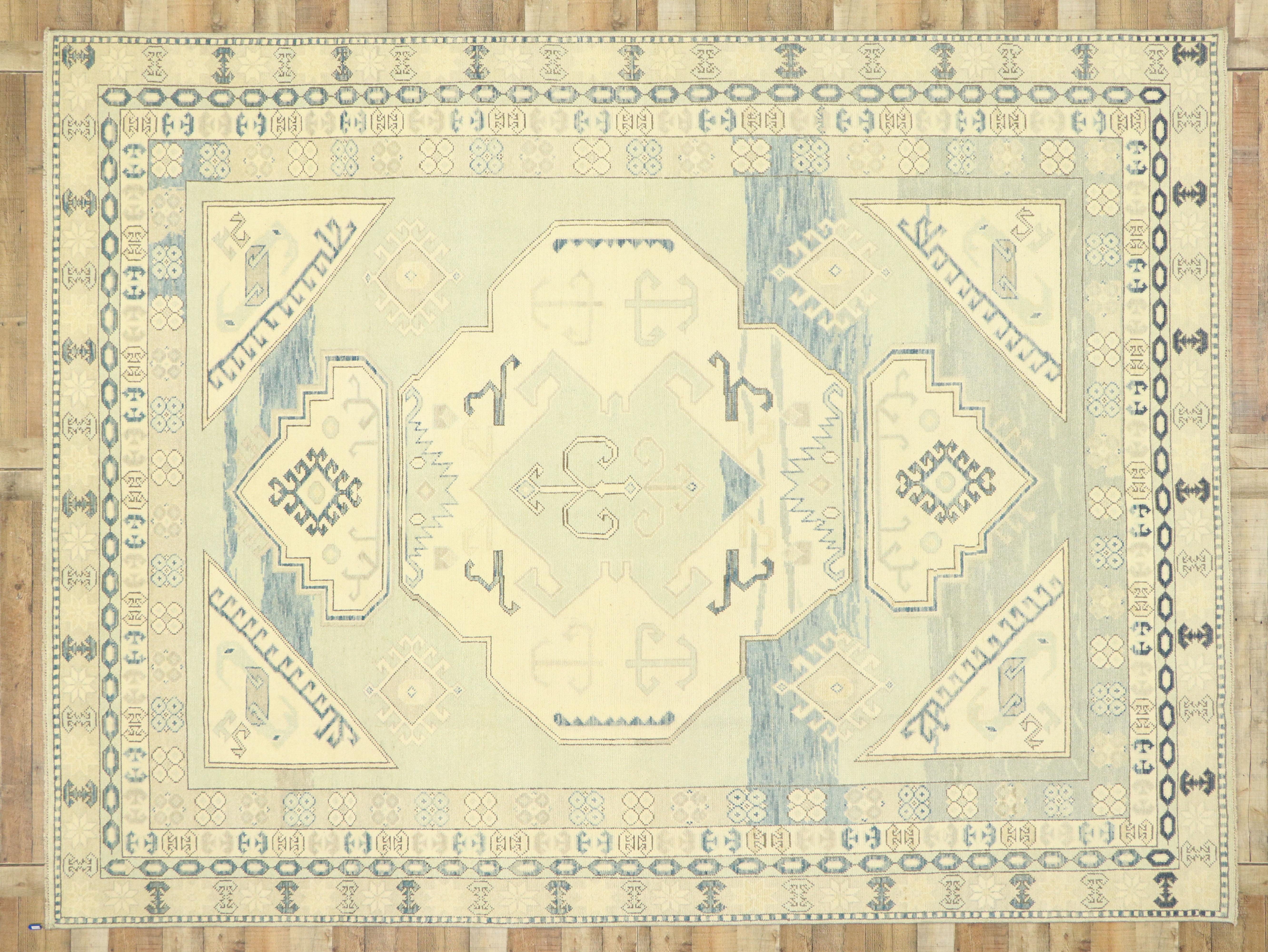 Nouveau tapis contemporain Oushak avec style colonial britannique transitionnel en vente 1