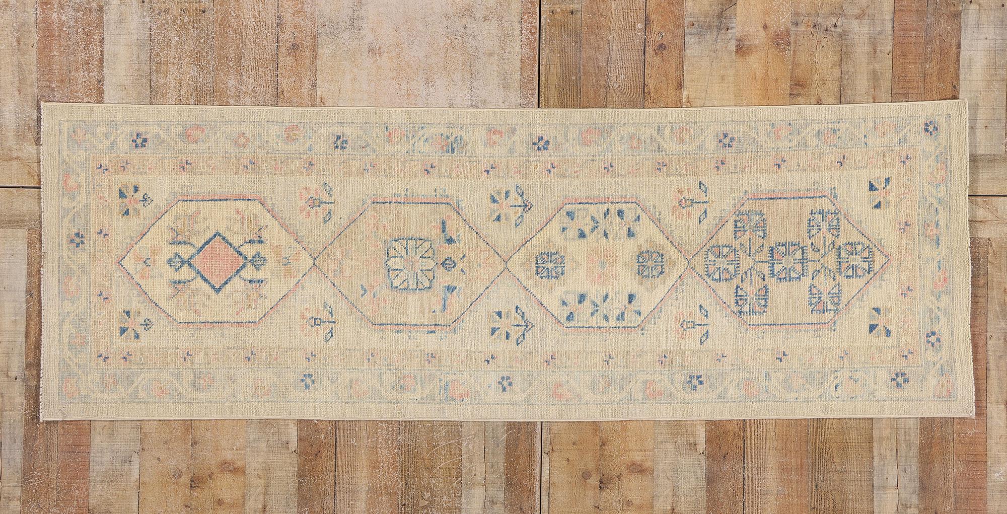 Nueva alfombra contemporánea de Oushak con estilo tradicional en venta 1
