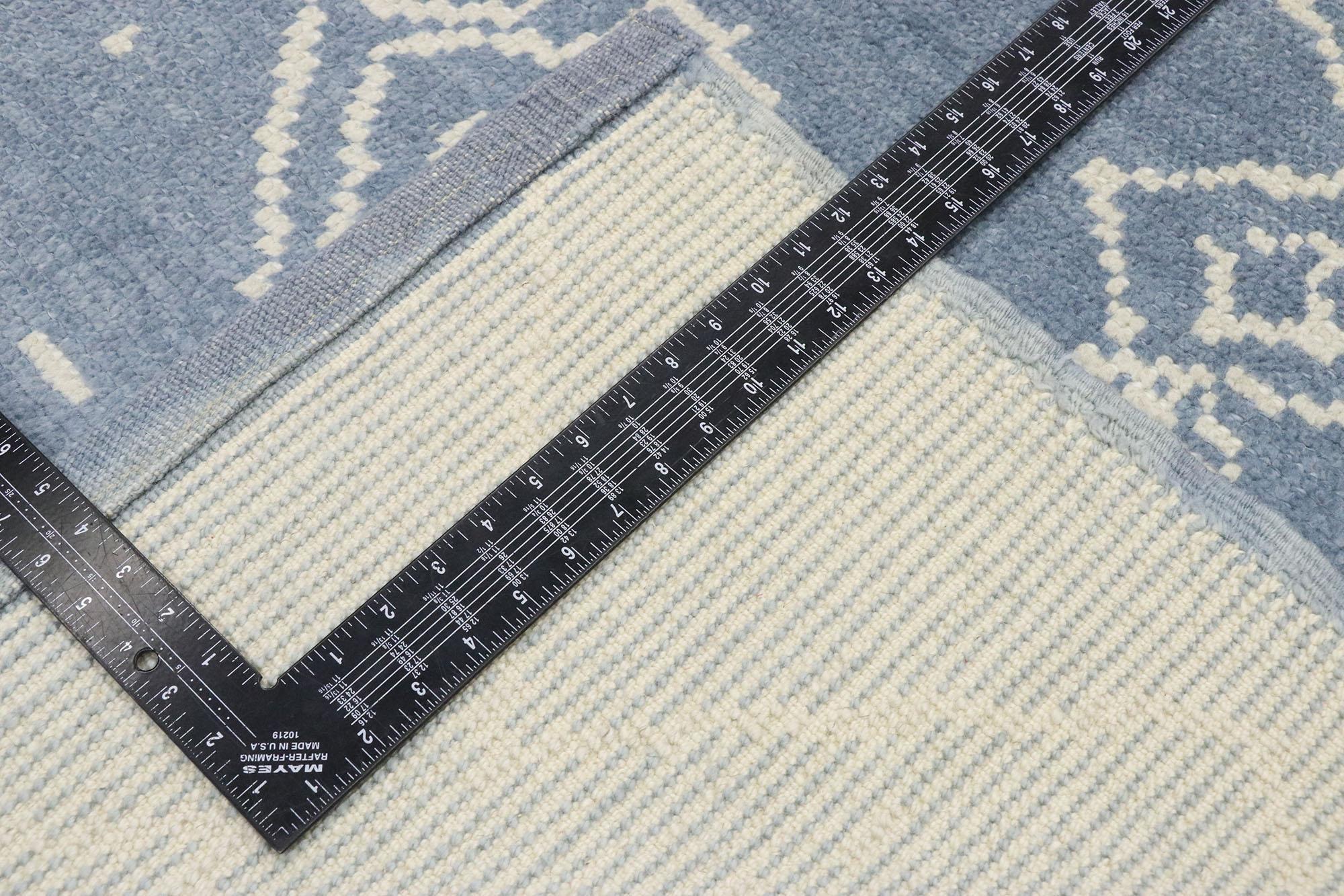 Nueva Alfombra Contemporánea Estilo Marroquí Azul Cielo con Diseño Tribal Moderno en Nuevo estado para la venta en Dallas, TX