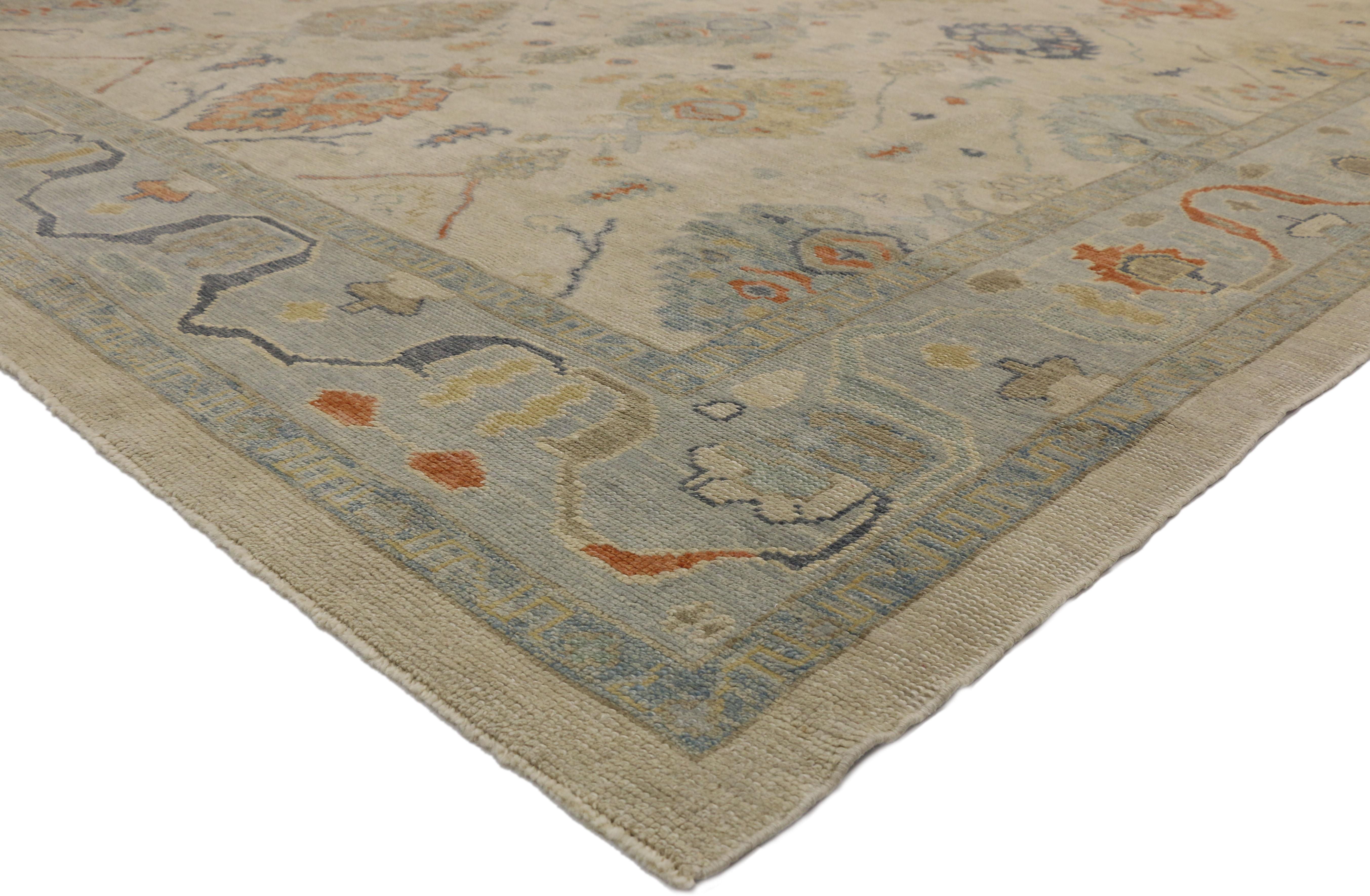 New Contemporary Turkish Oushak Large Area Rug with Transitional Style In New Condition In Dallas, TX