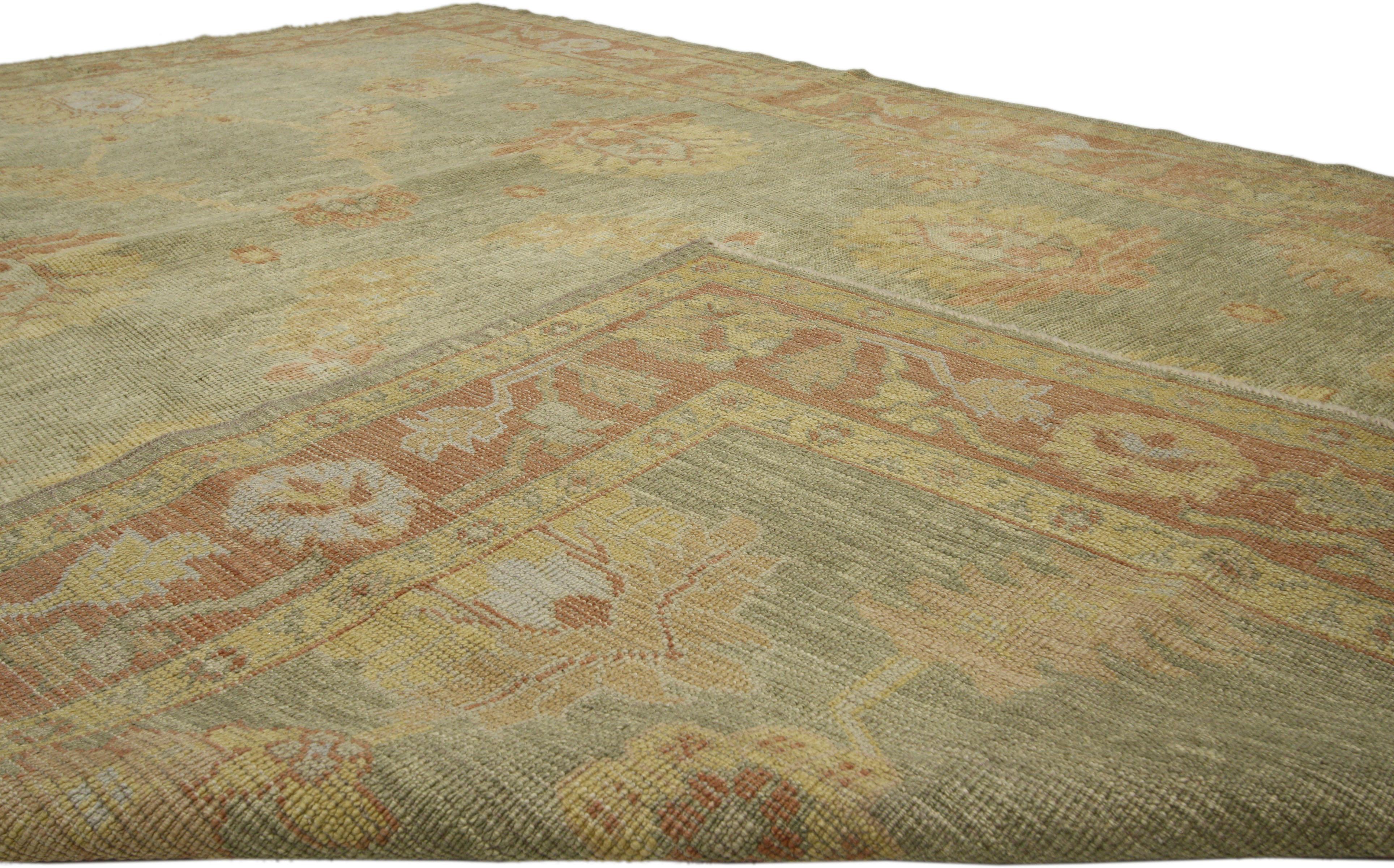 Contemporary Turkish Oushak Rug with English Style In New Condition For Sale In Dallas, TX