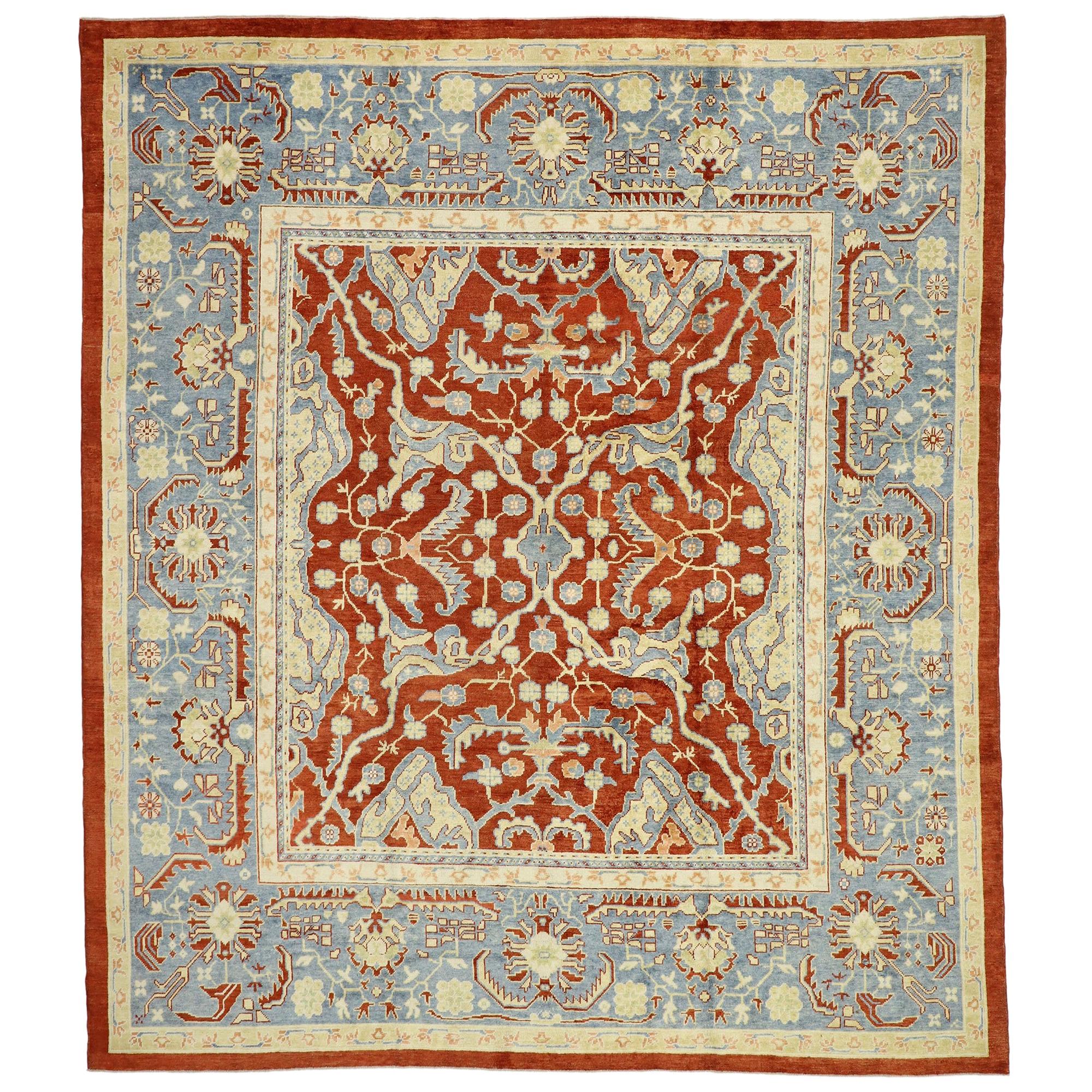 Nouveau tapis turc contemporain d'Oushak avec style colonial américain moderne  en vente