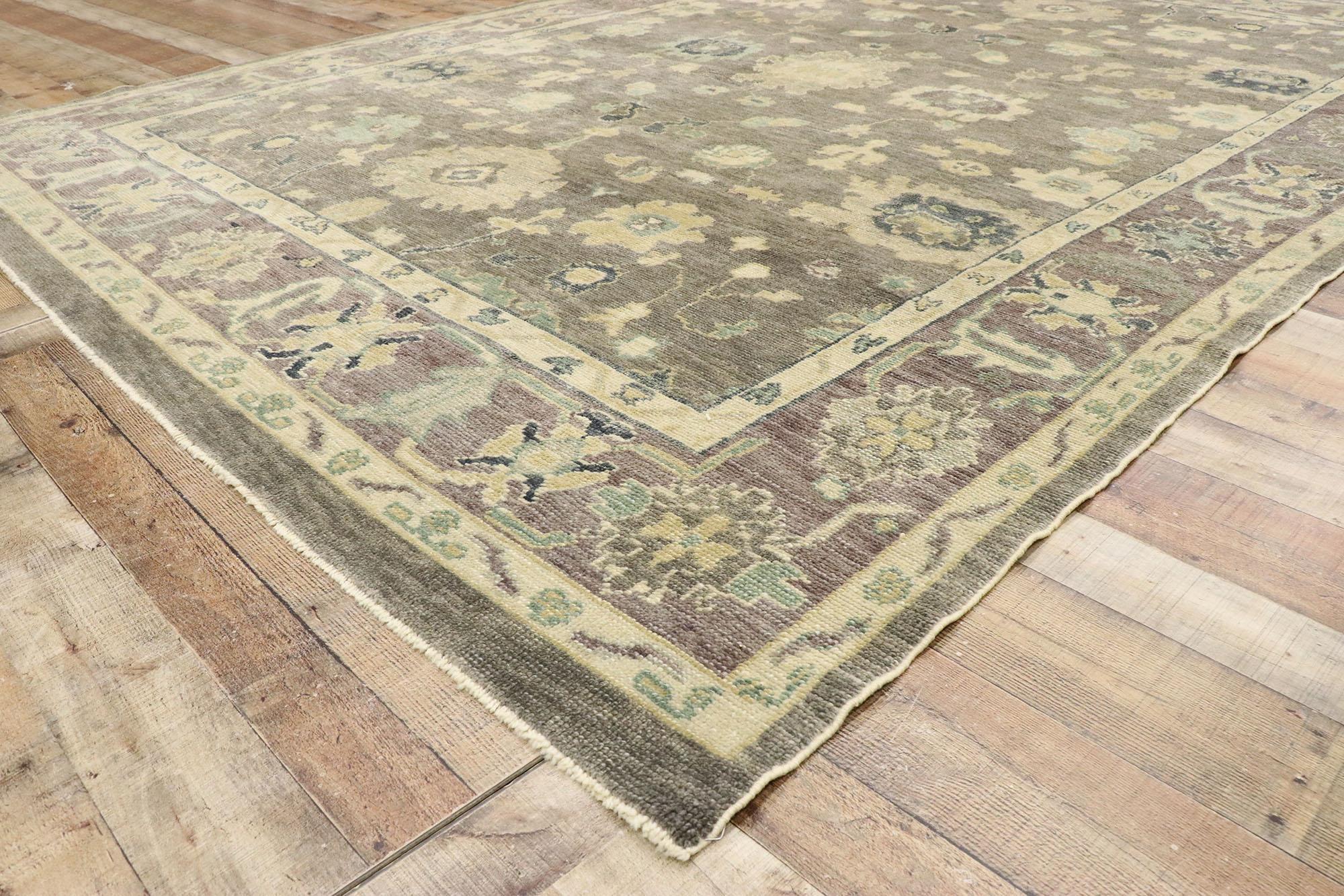 New Contemporary Turkish Oushak Rug with Modern Bungalow Style In New Condition For Sale In Dallas, TX