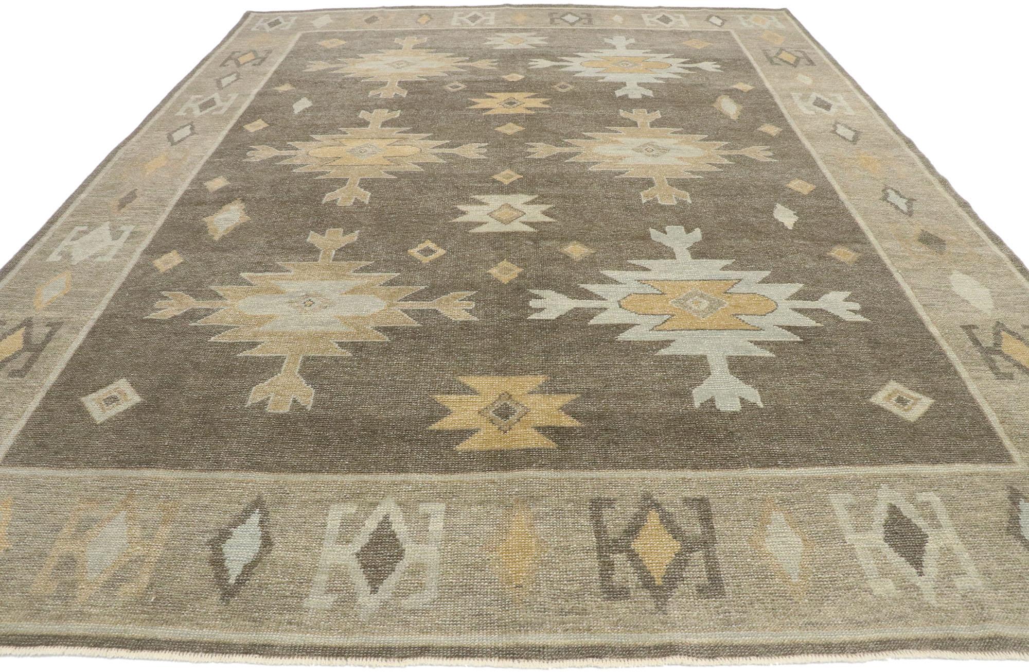 Hand-Knotted Modern Earth-Tone Turkish Oushak Rug, Subtle Southwest Meets Luxury Lodge For Sale