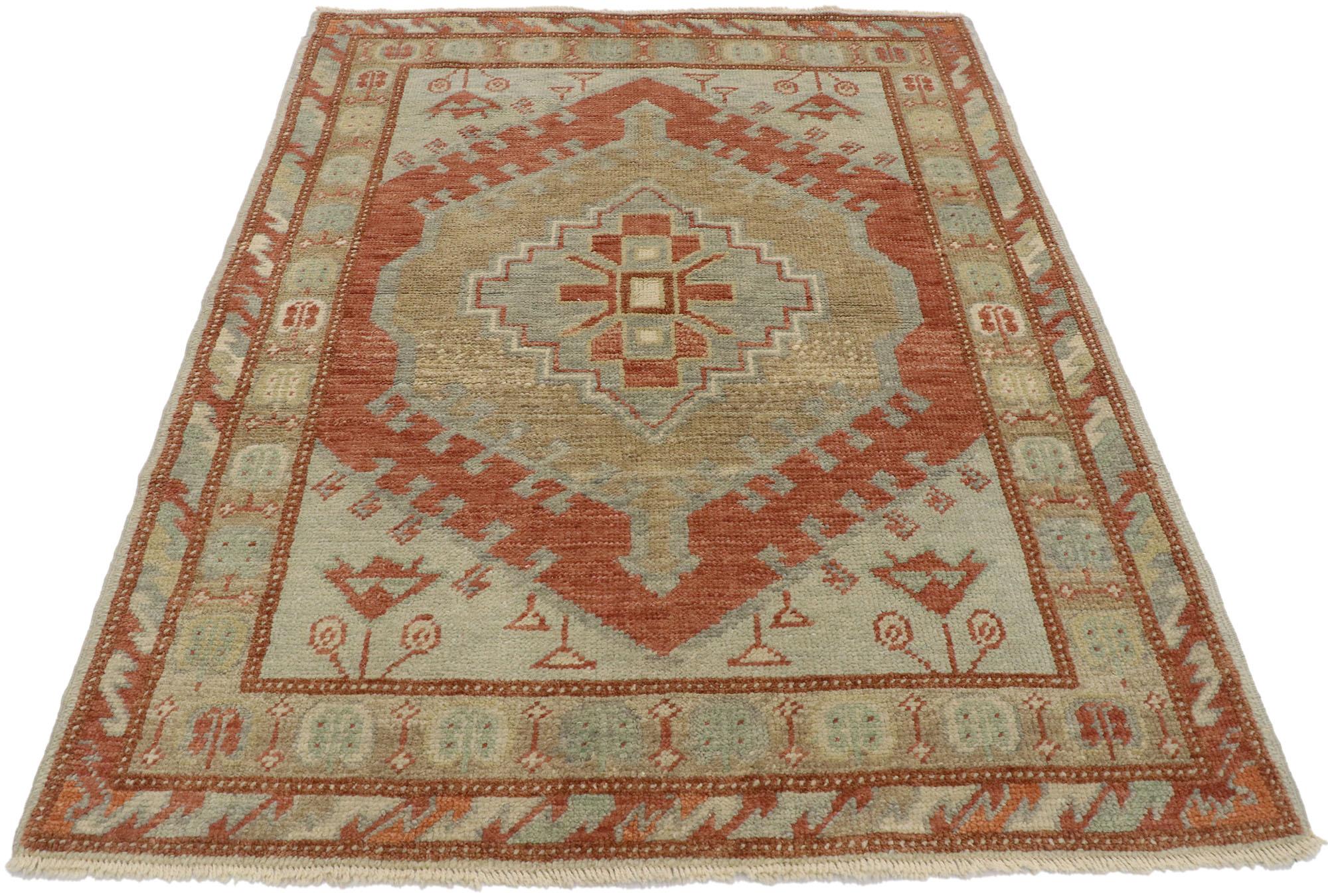 New Contemporary Turkish Oushak Rug with Modern Rustic Tribal Style In New Condition For Sale In Dallas, TX