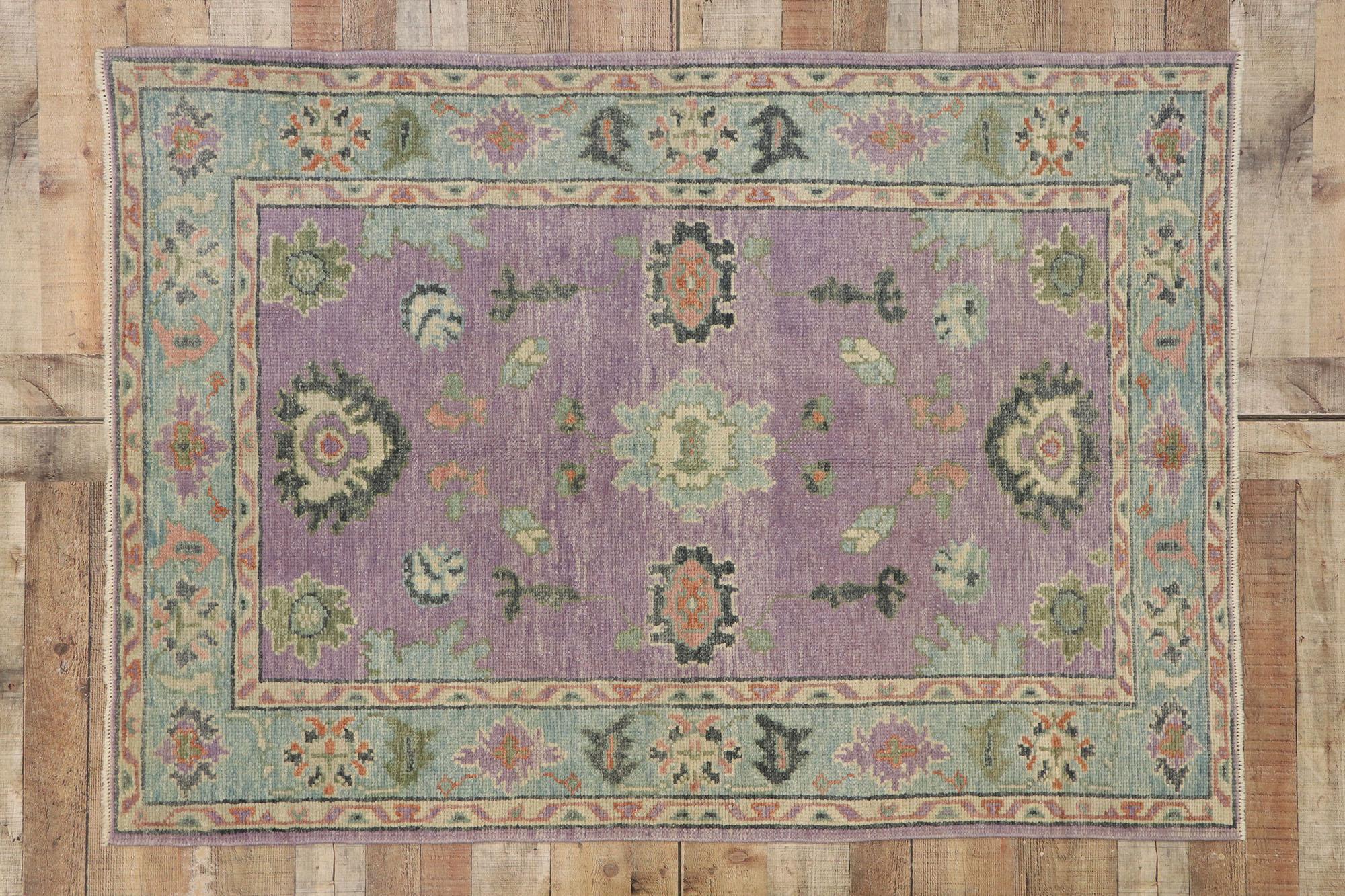 Contemporary Turkish Oushak Rug with Modern Style and Pastel Colors For Sale 4