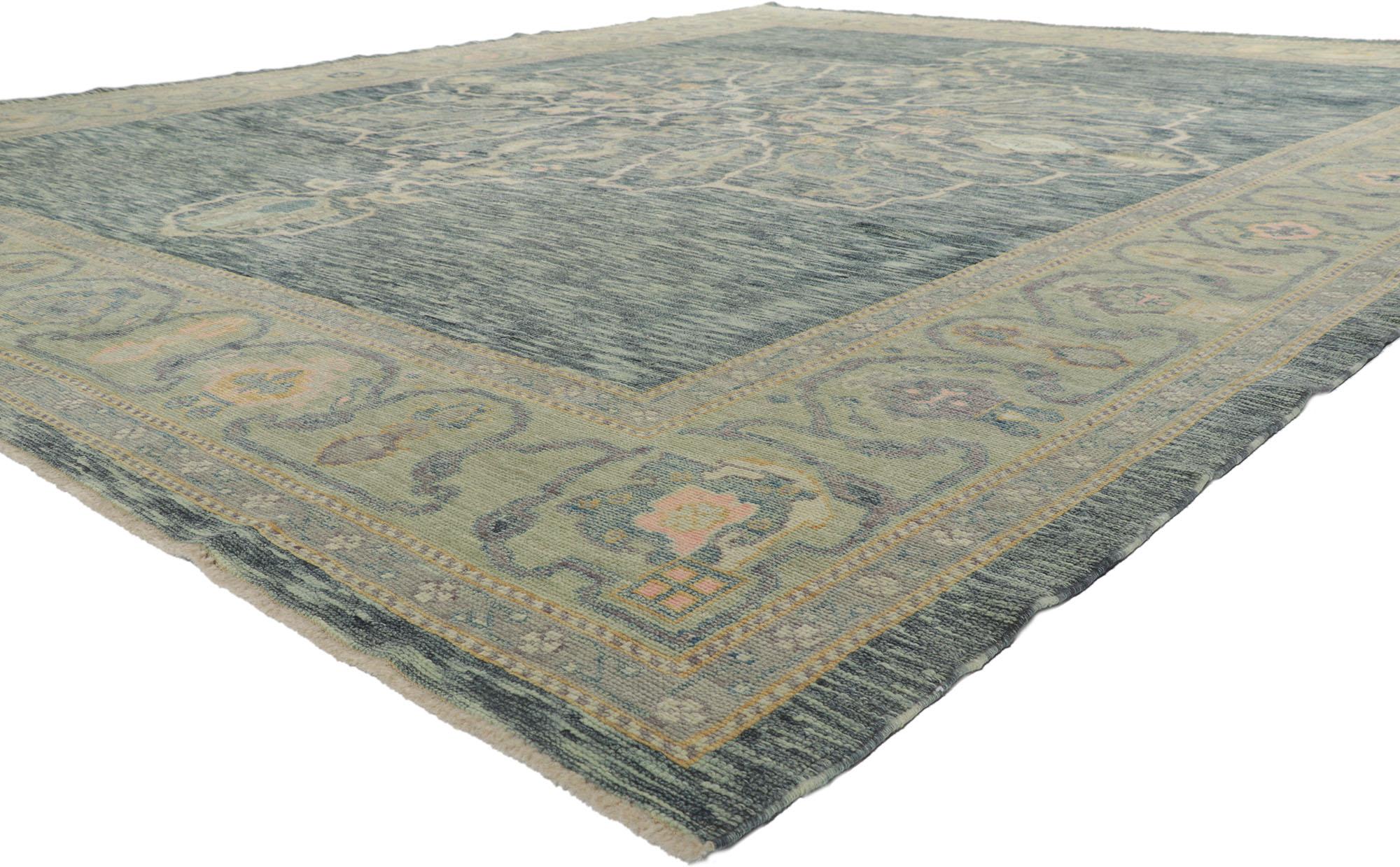 53780 Neuer zeitgenössischer türkischer Oushak-Teppich mit modernem Stil 12'02 x 14'09. Dieser moderne türkische Oushak-Teppich aus handgeknüpfter Wolle besticht durch seine mühelose Schönheit und sein zeitloses Design. Im Mittelpunkt steht ein
