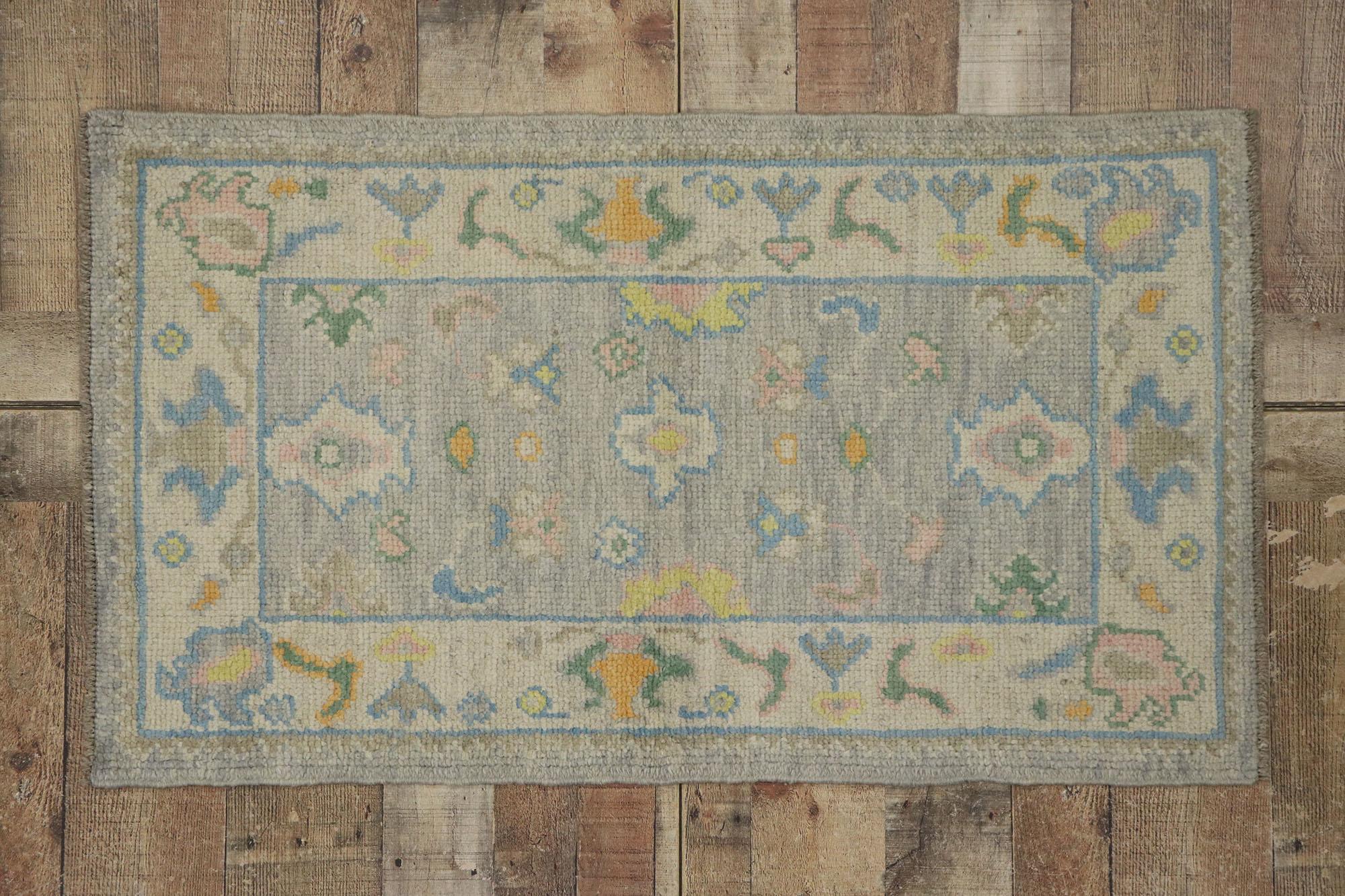 Nouveau tapis turc contemporain d'Oushak avec style moderne en vente 1