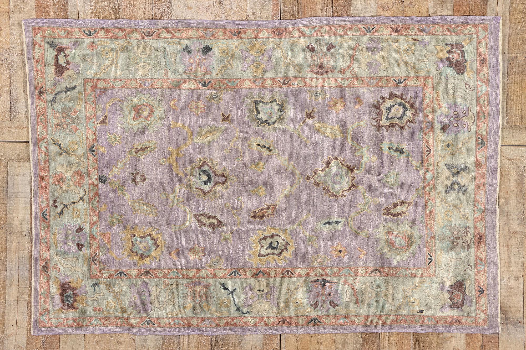 New Contemporary Turkish Oushak Rug with Modern Style For Sale 4