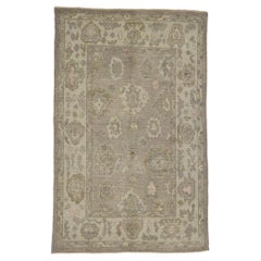 Nouveau tapis turc contemporain d'Oushak avec style moderne