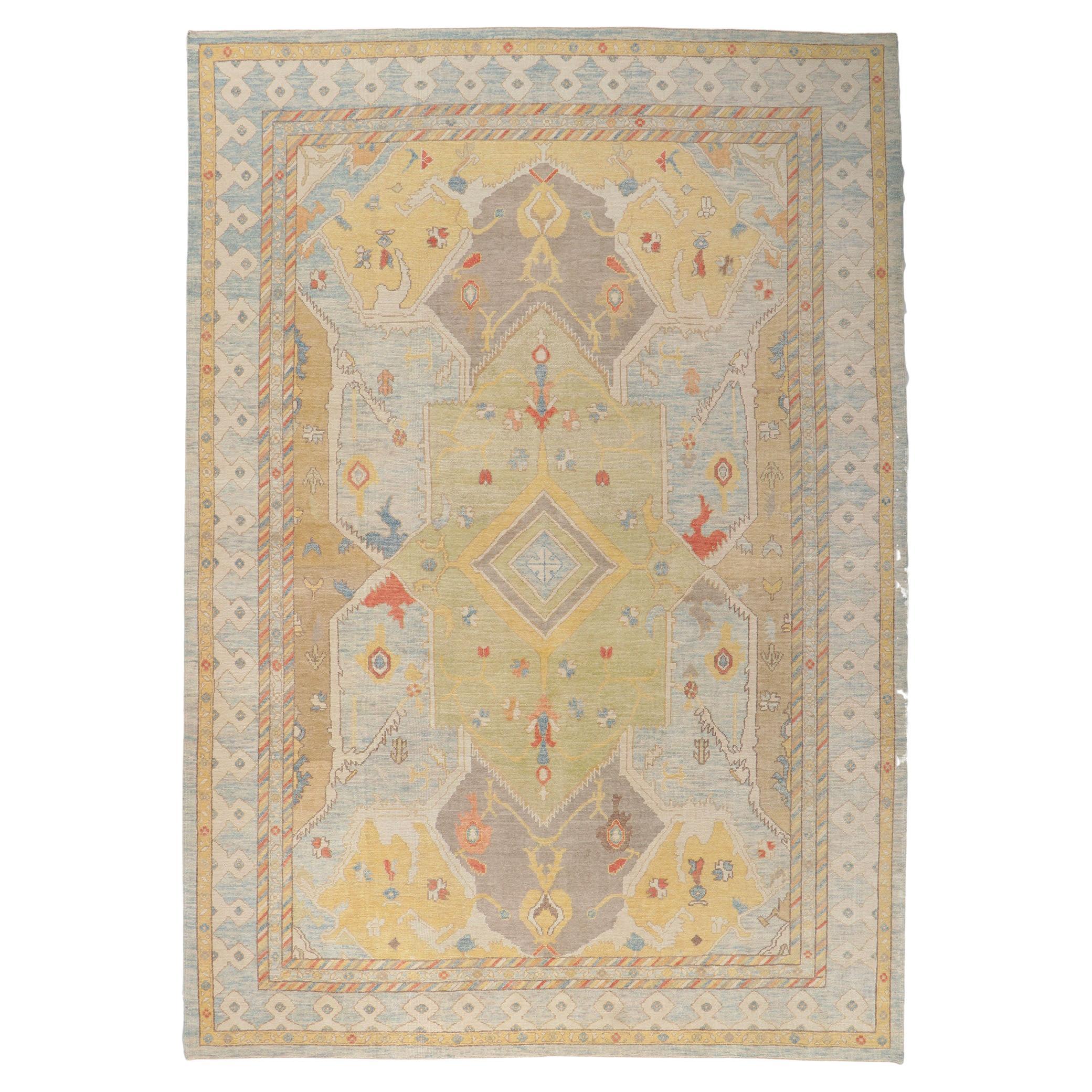 New Contemporary Turkish Oushak Rug with Modern Style For Sale