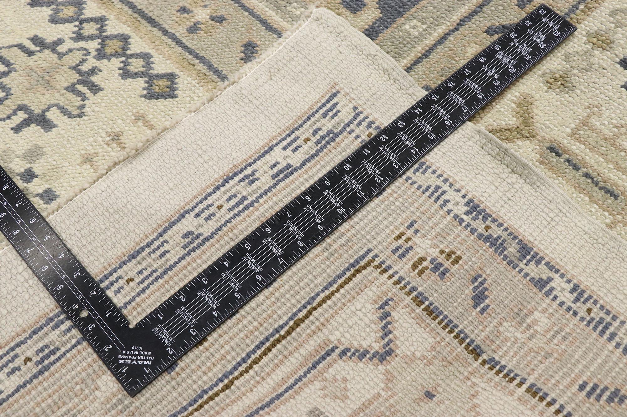 Wool New Contemporary Turkish Oushak Rug with Modern Transitional Style For Sale