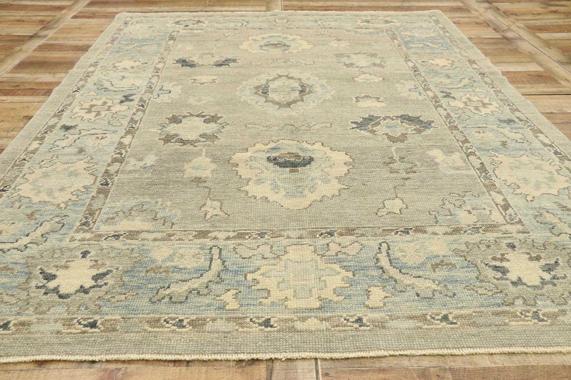 Laine Nouveau tapis contemporain turc Oushak au style moderne et transitionnel en vente