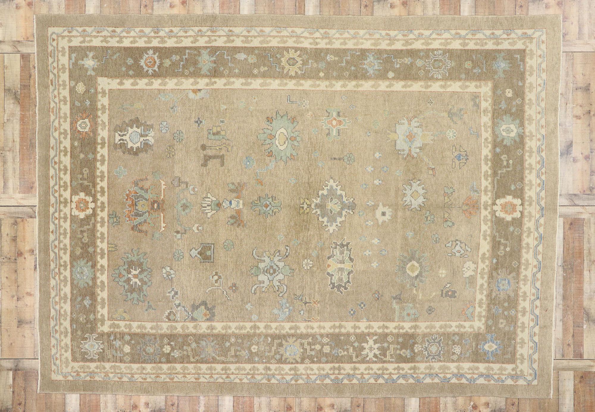 Neuer zeitgenössischer türkischer Oushak-Teppich mit modernem Übergangsstil im Angebot 1