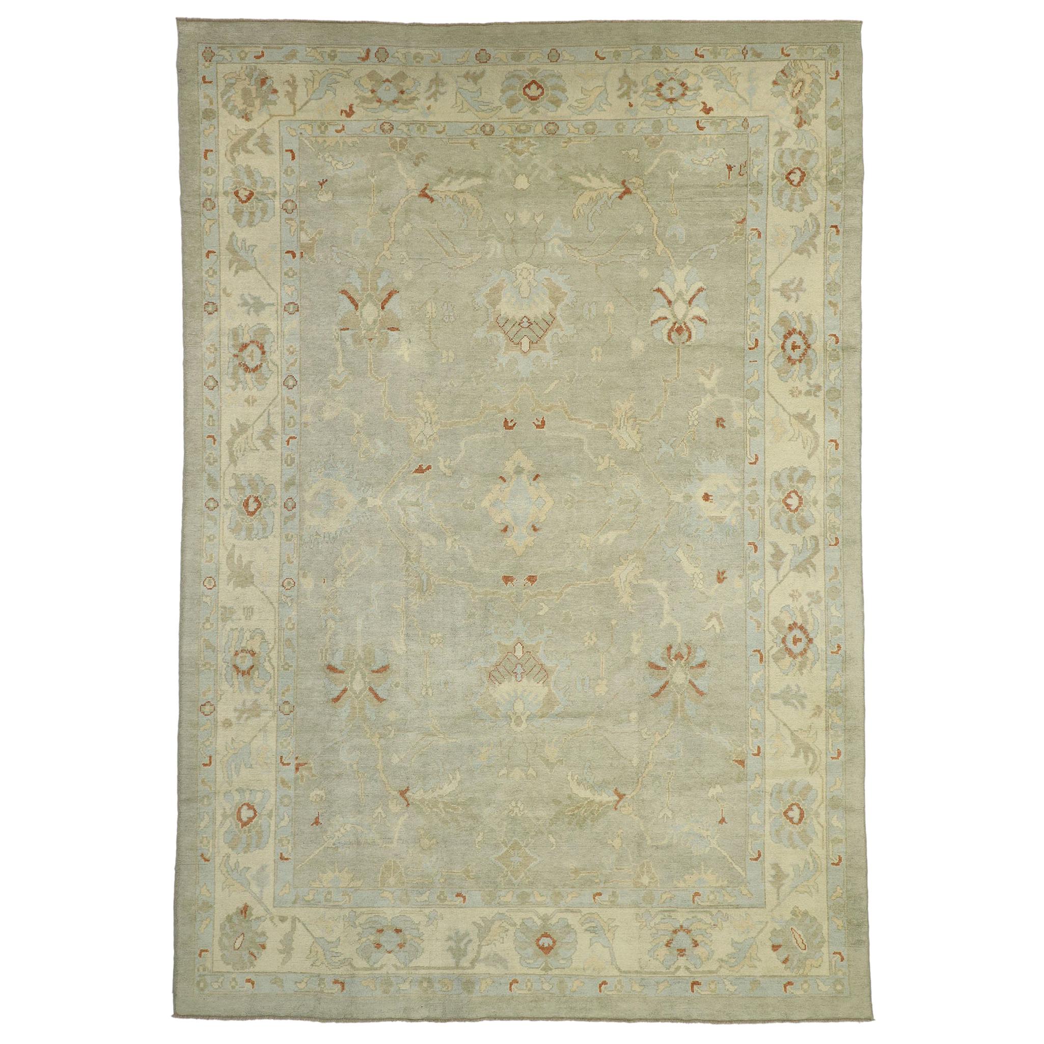 Nouveau tapis turc contemporain d'Oushak avec style transitionnel moderne en vente