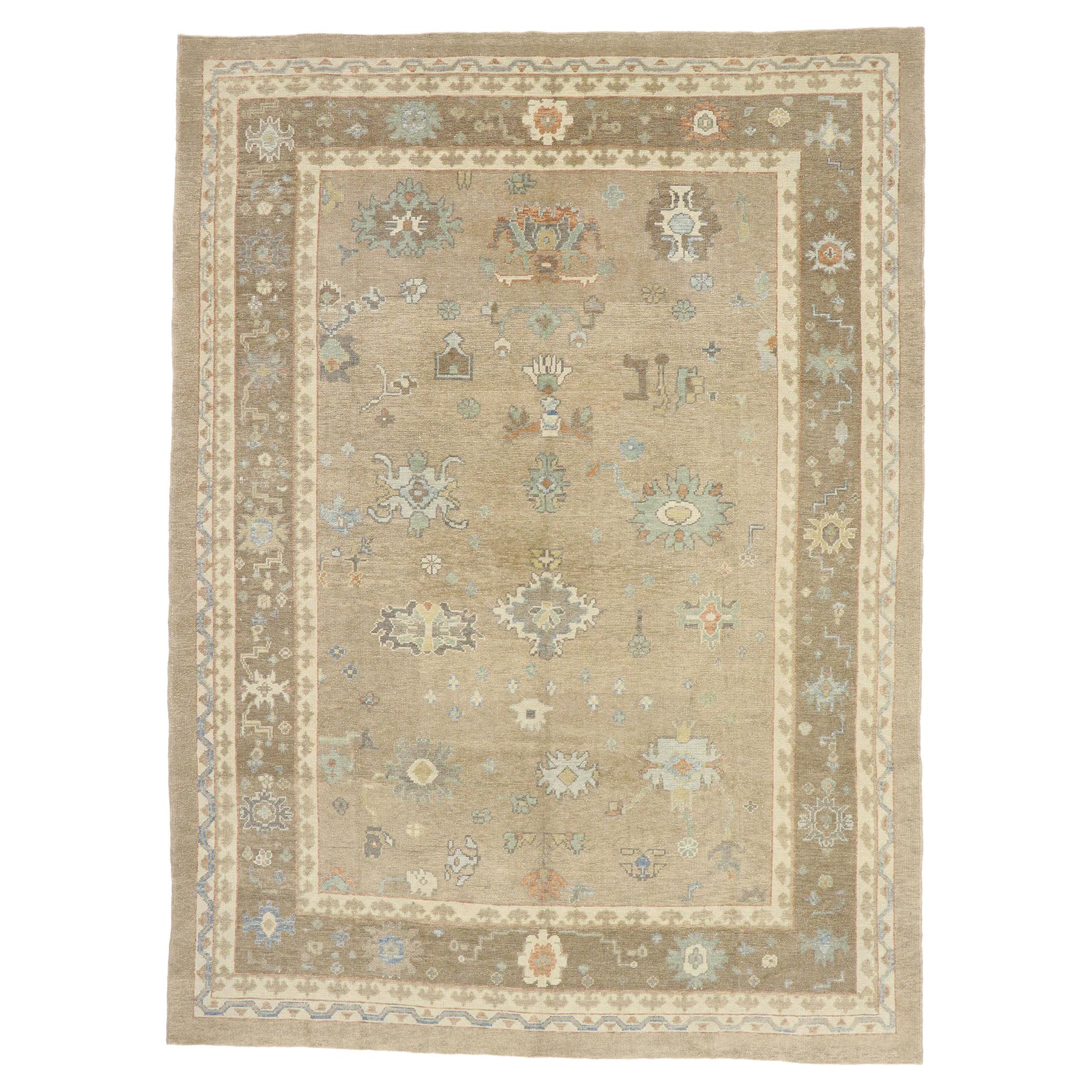 New Contemporary Turkish Oushak Rug with Modern Transitional Style For Sale