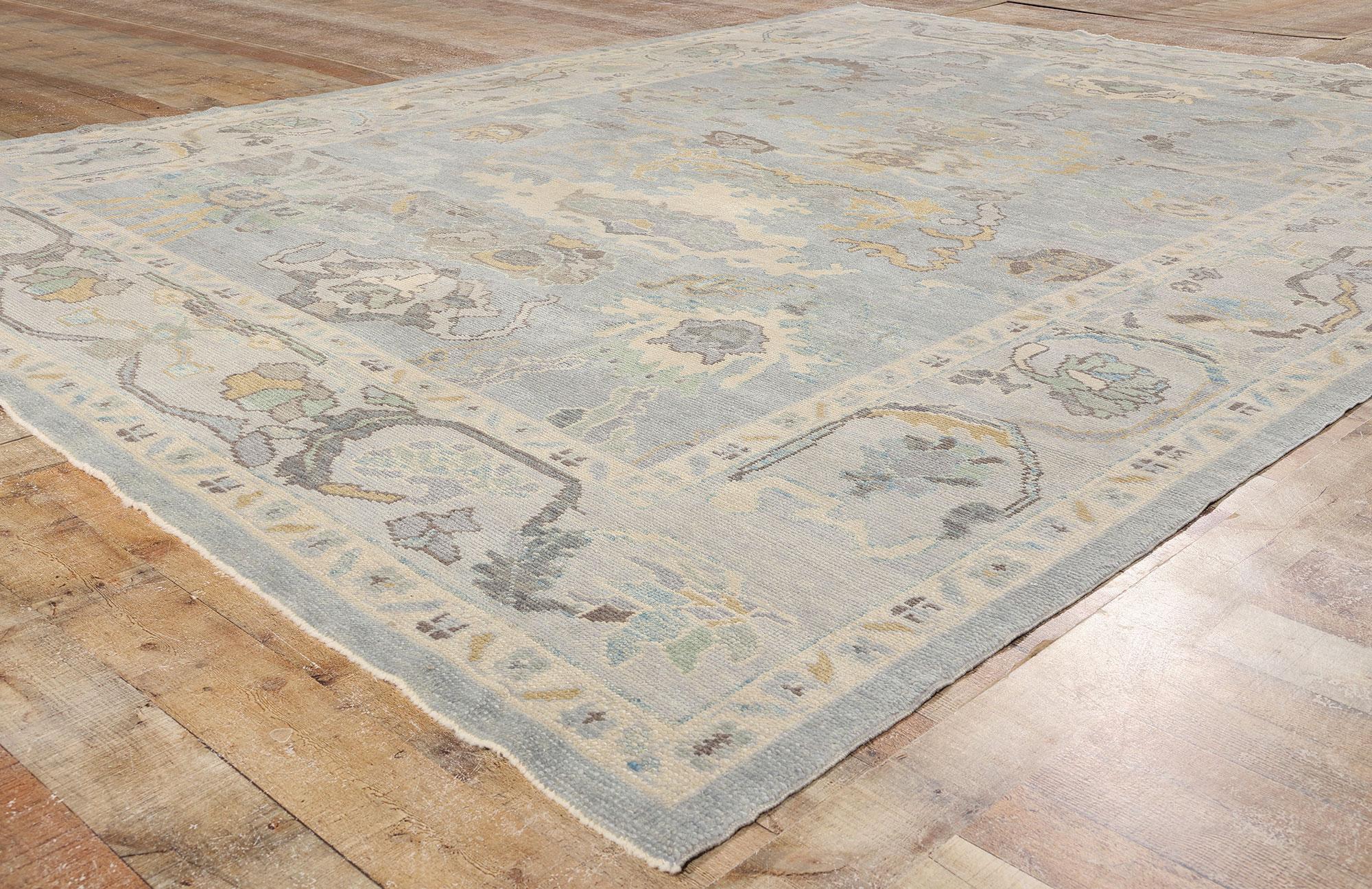 Lana Nuovo Tappeto turco Oushak contemporaneo Silver Mist con stile moderno e costiero in vendita