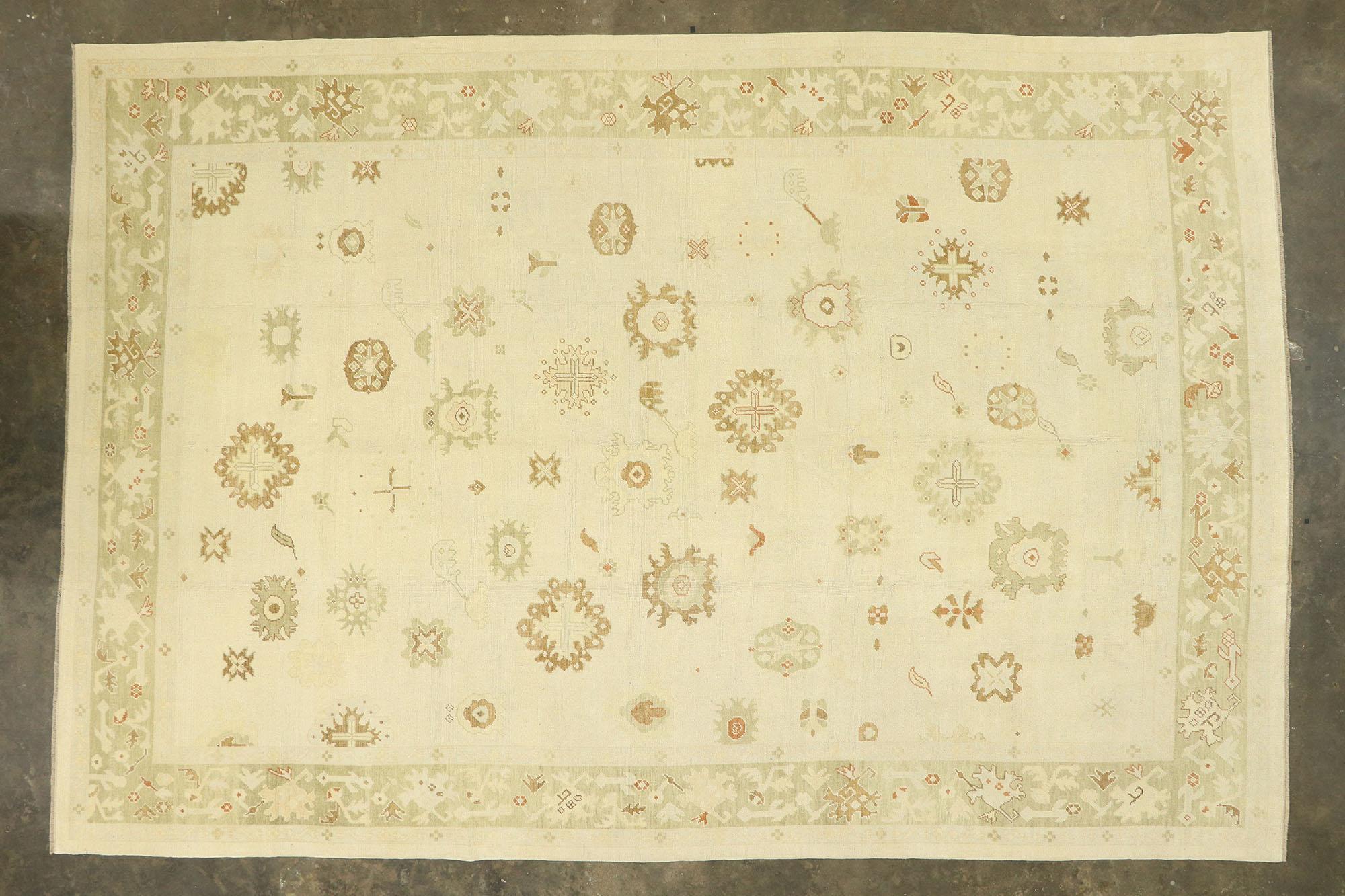 New Contemporary Turkish Oushak Rug with Transitional Cottage Style For Sale 3