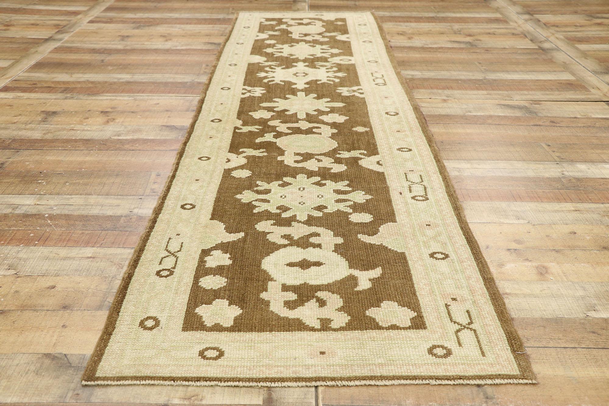 New Contemporary Turkish Oushak Runner with Modern Shaker Style For Sale 2
