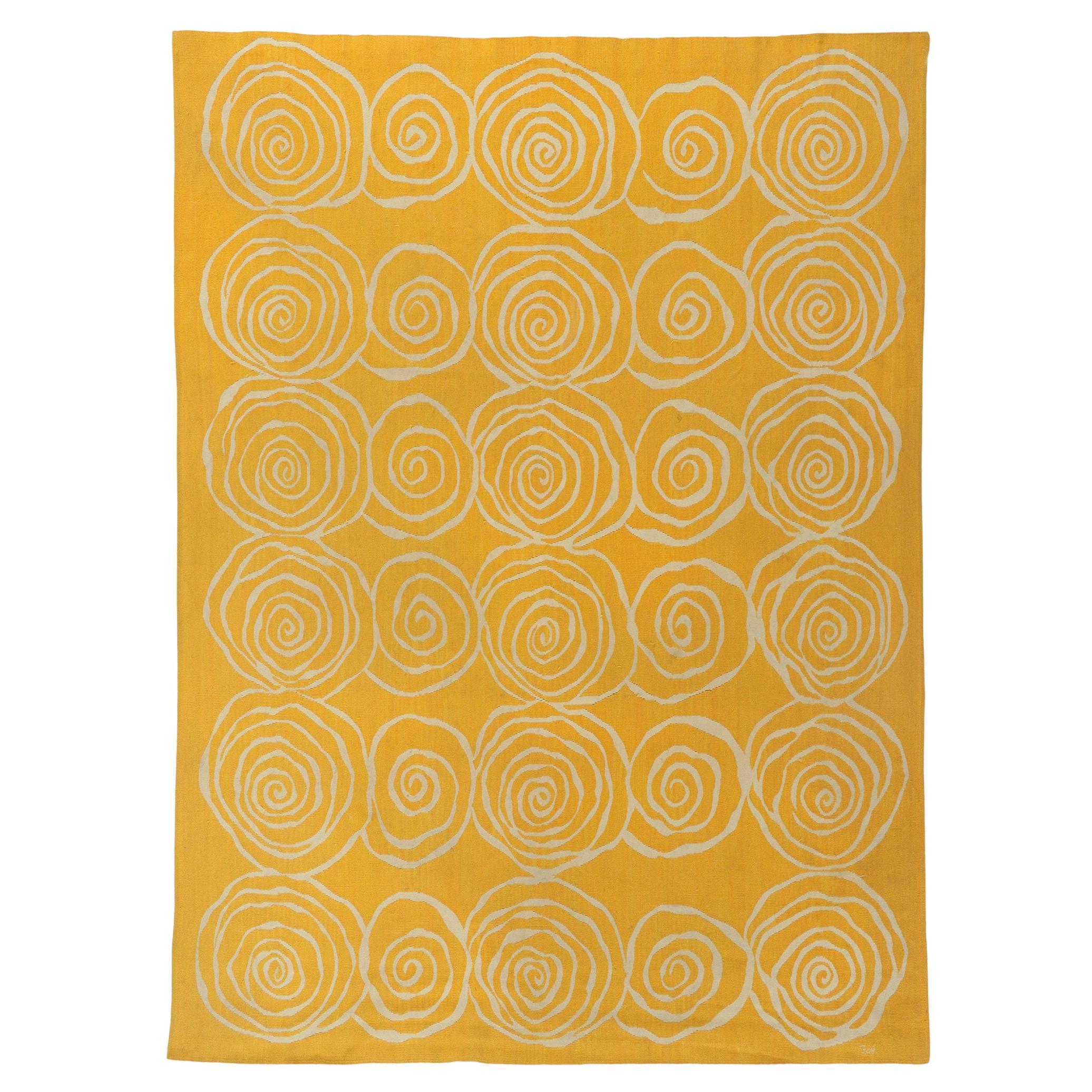 Neu Zeitgenössischer Gelber Kelim-Teppich