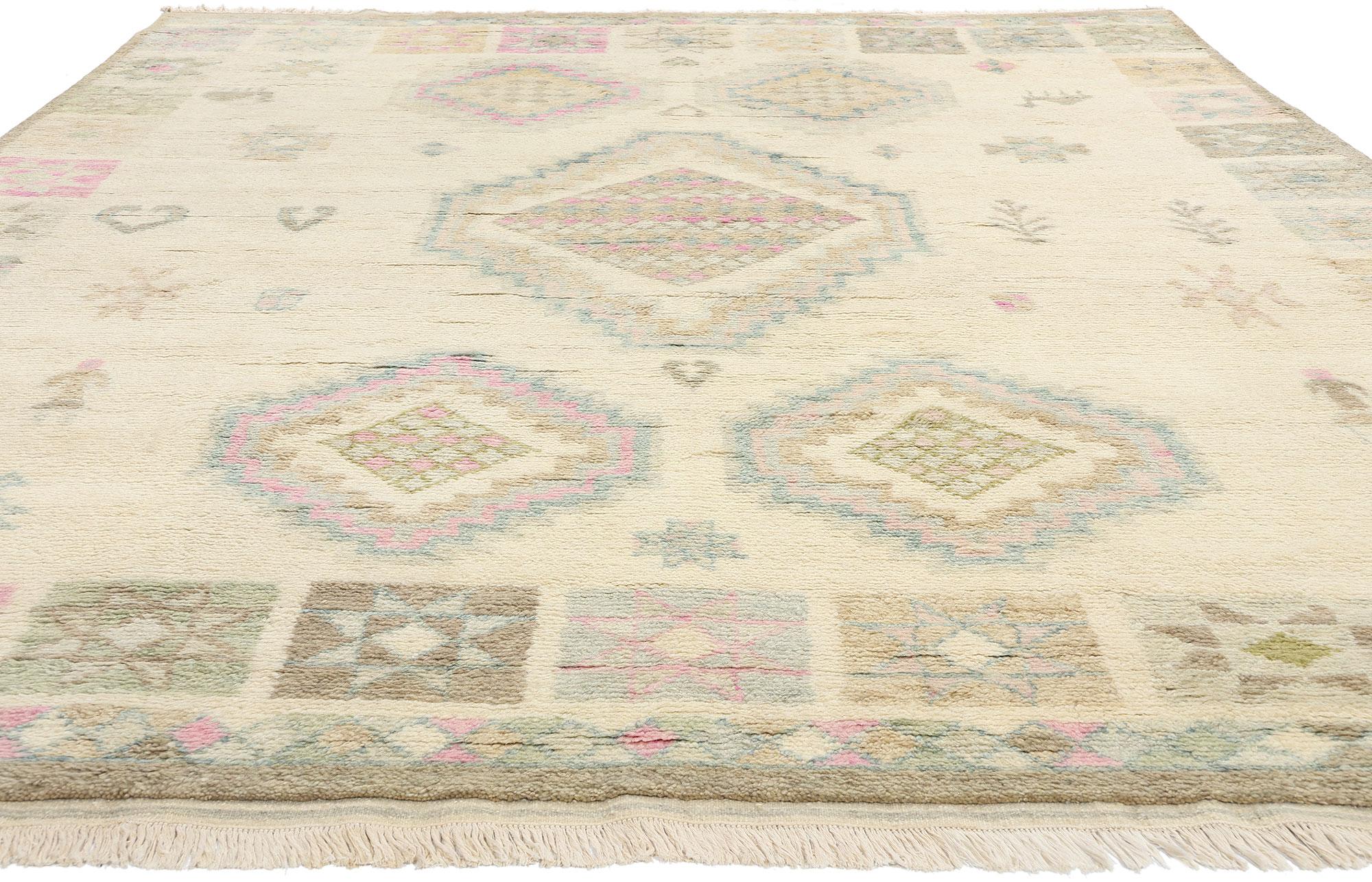 Bohème New Cozy Bohemian Diamond Contemporary Moroccan Area Rug (tapis marocain douillet à diamants) en vente