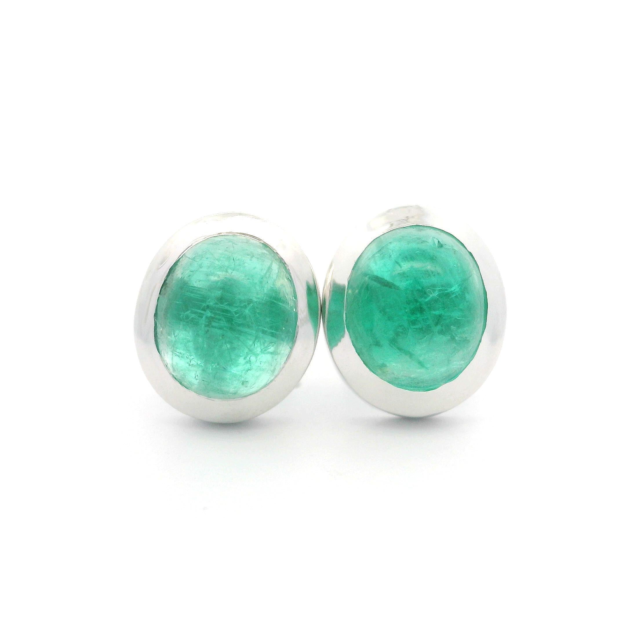 Clous d'oreilles sur mesure en or blanc 14 carats avec cabochon ovale et émeraude cabochon 3,12 ctw en vente 7