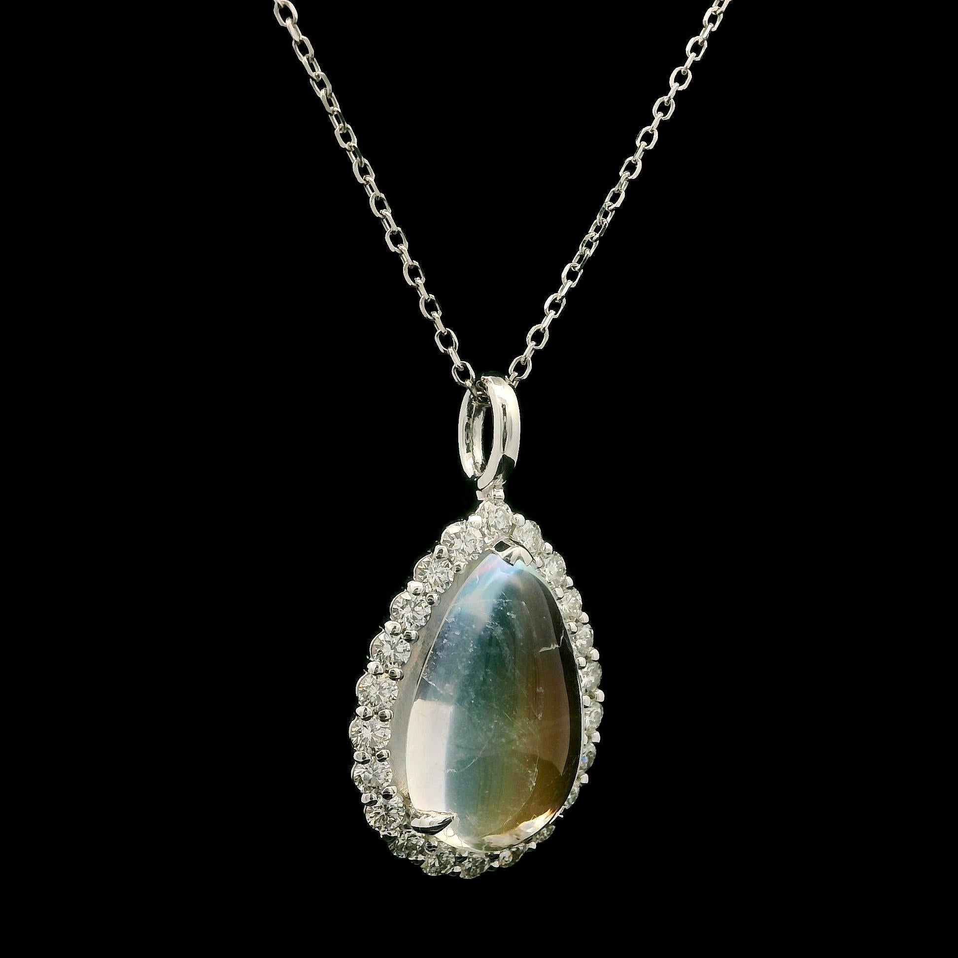 Nouveau collier pendentif en or blanc 14 carats, pierre de lune bleue et diamant en forme de goutte d'eau en vente 8