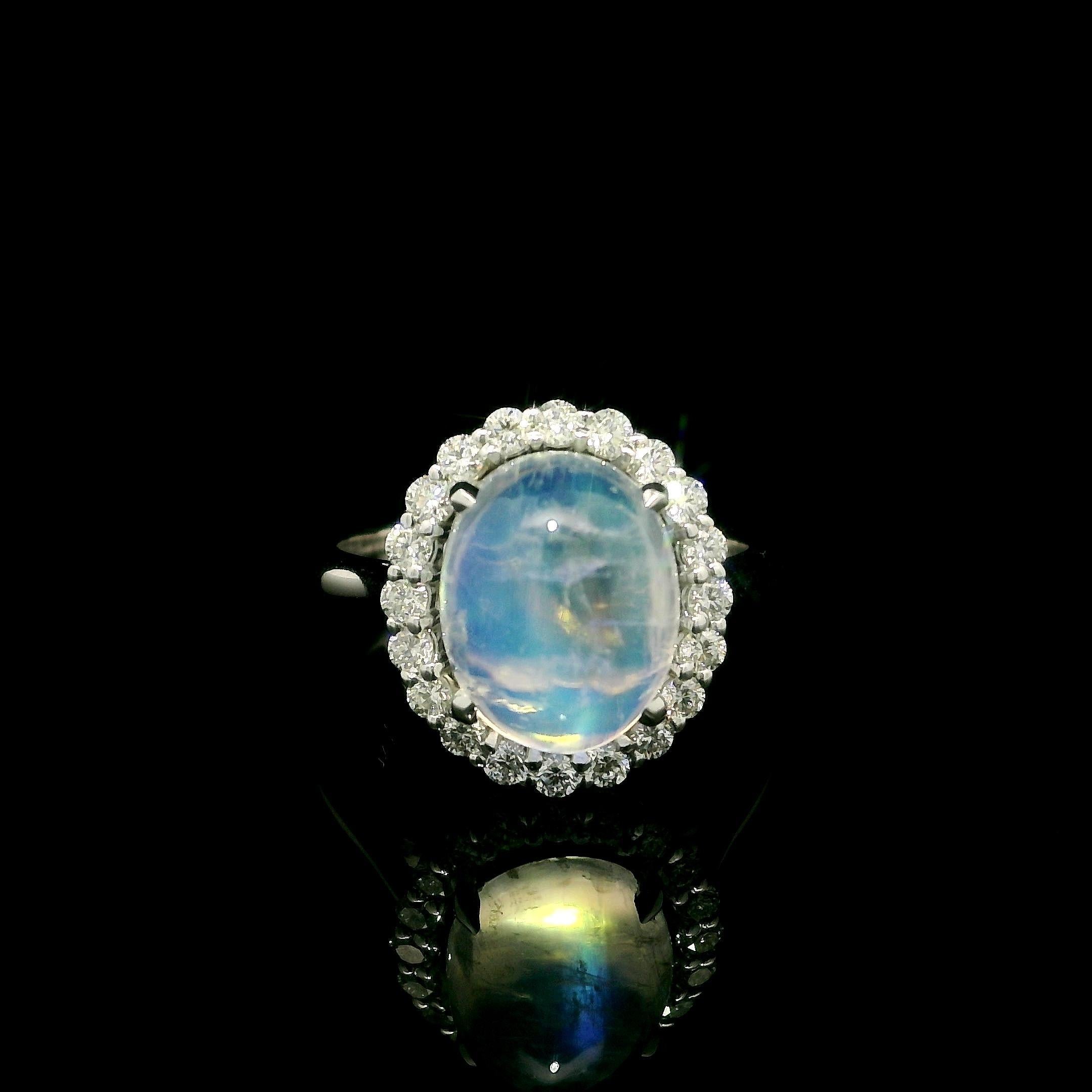 New Custom 14k White Gold High Quality 4.41ctw Moonstone Diamond Halo Ring in vendita 4