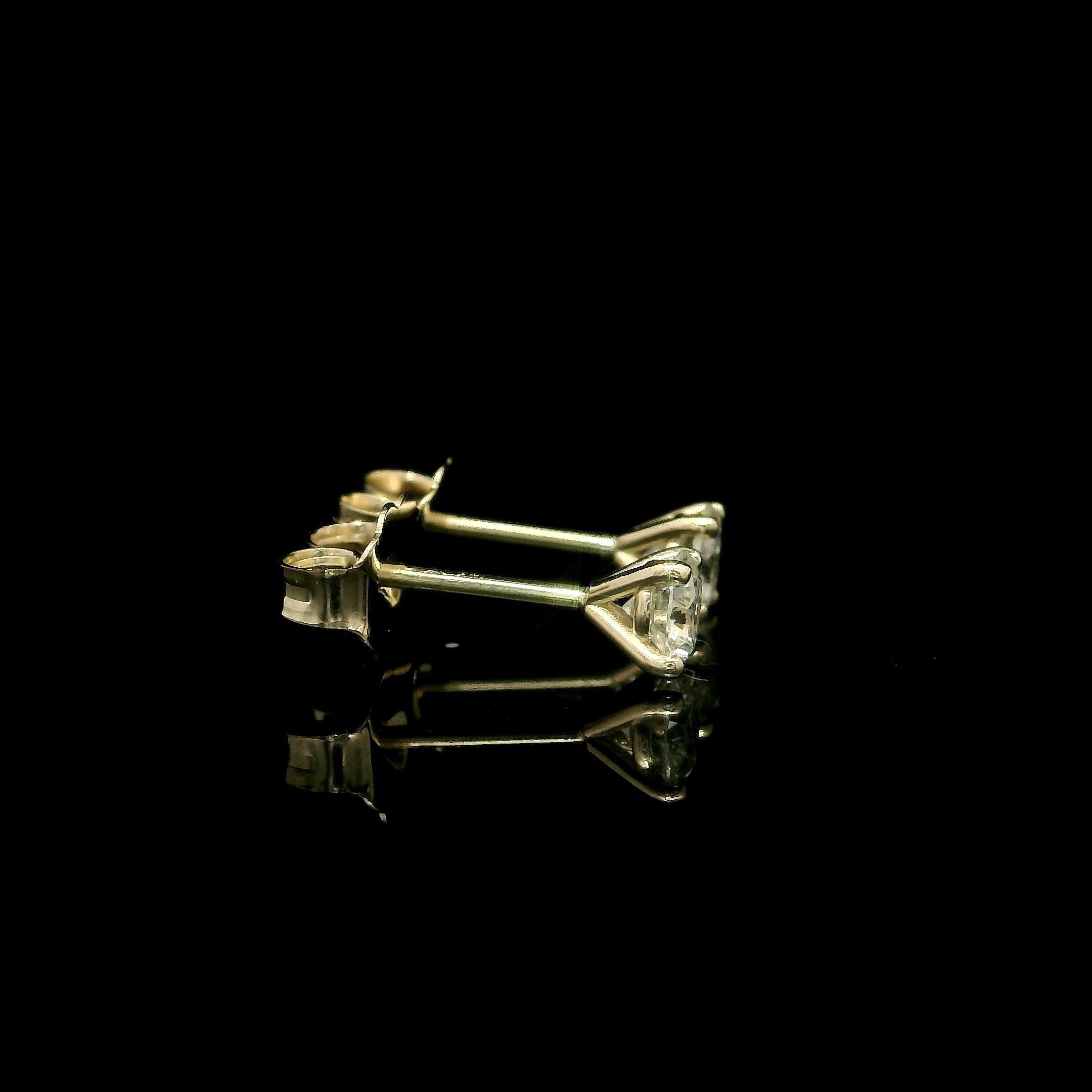 New Custom 14k Yellow Gold 0.42ctw Round Diamond Classic Martini Stud Earrings Neuf - En vente à Montclair, NJ