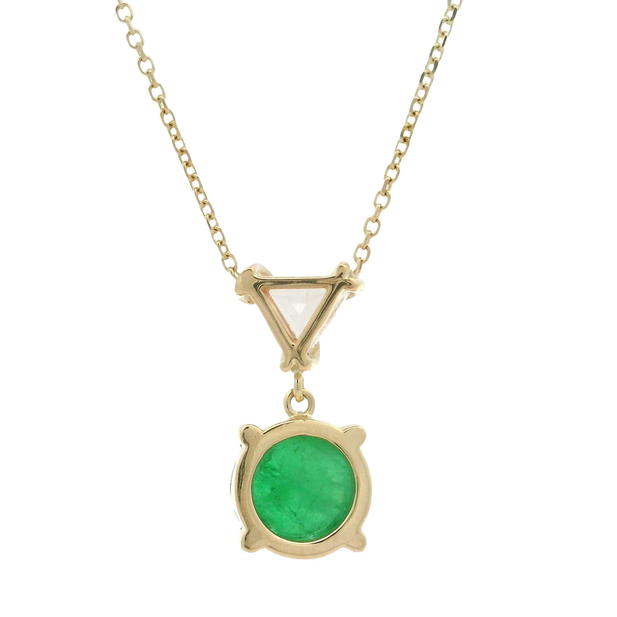 New Custom 1,82ct Cabochon Smaragd & Trillion Diamond Drop Anhänger Halskette im Angebot 4